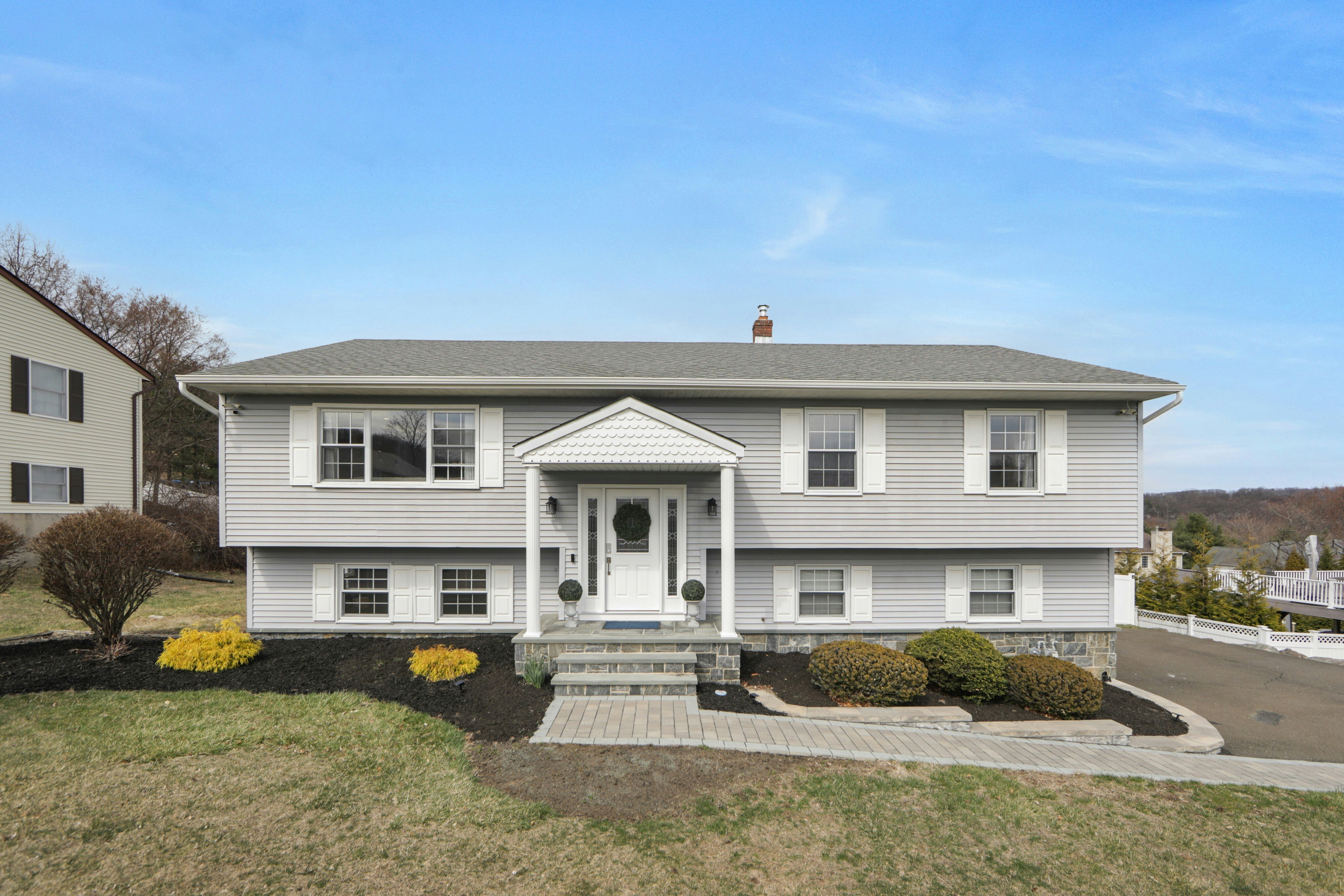 11 Melissa Drive 