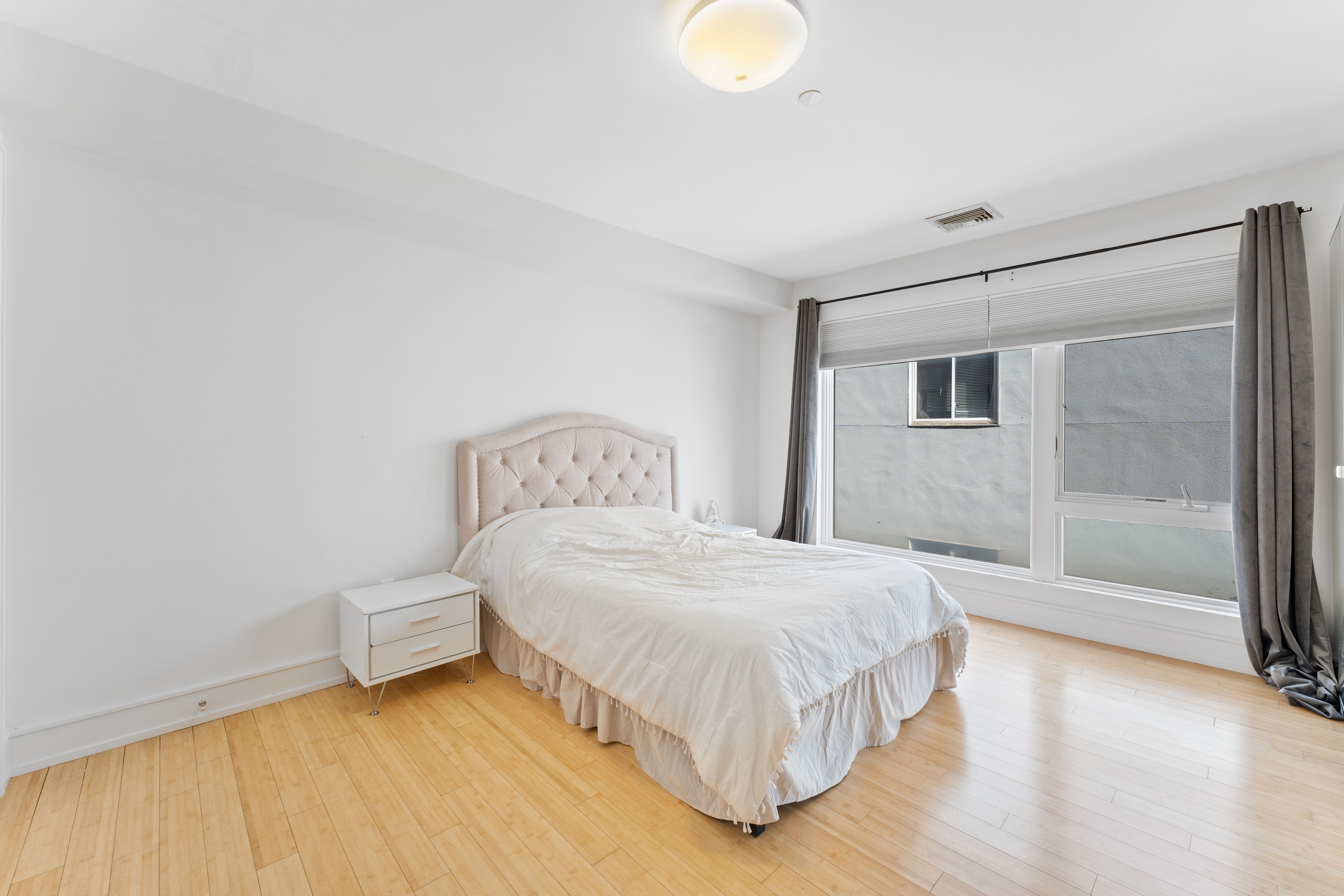 310 Cliff Ln Unit# 2C
