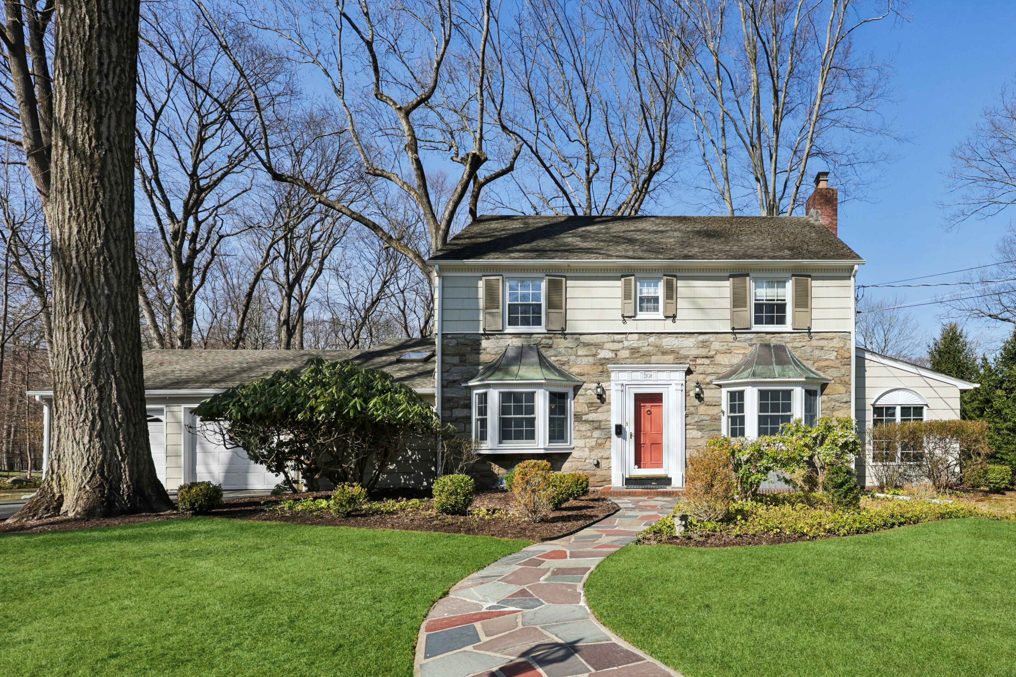 308 Myrtle Street 