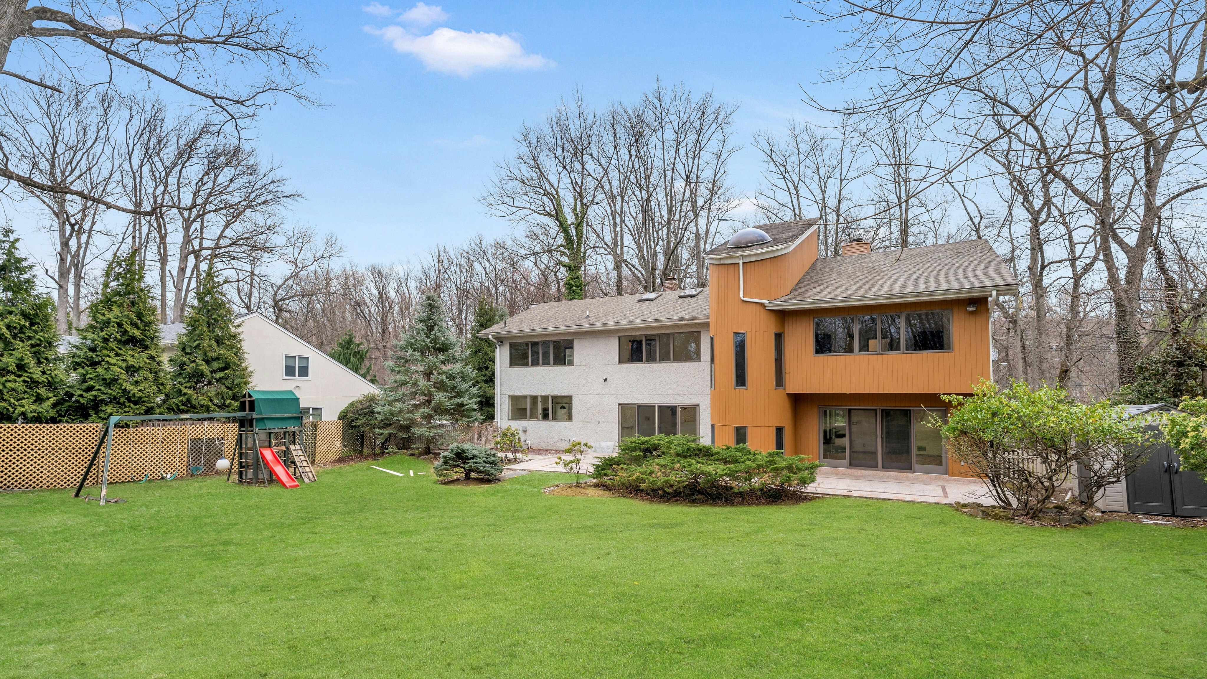 348 Jones Road 