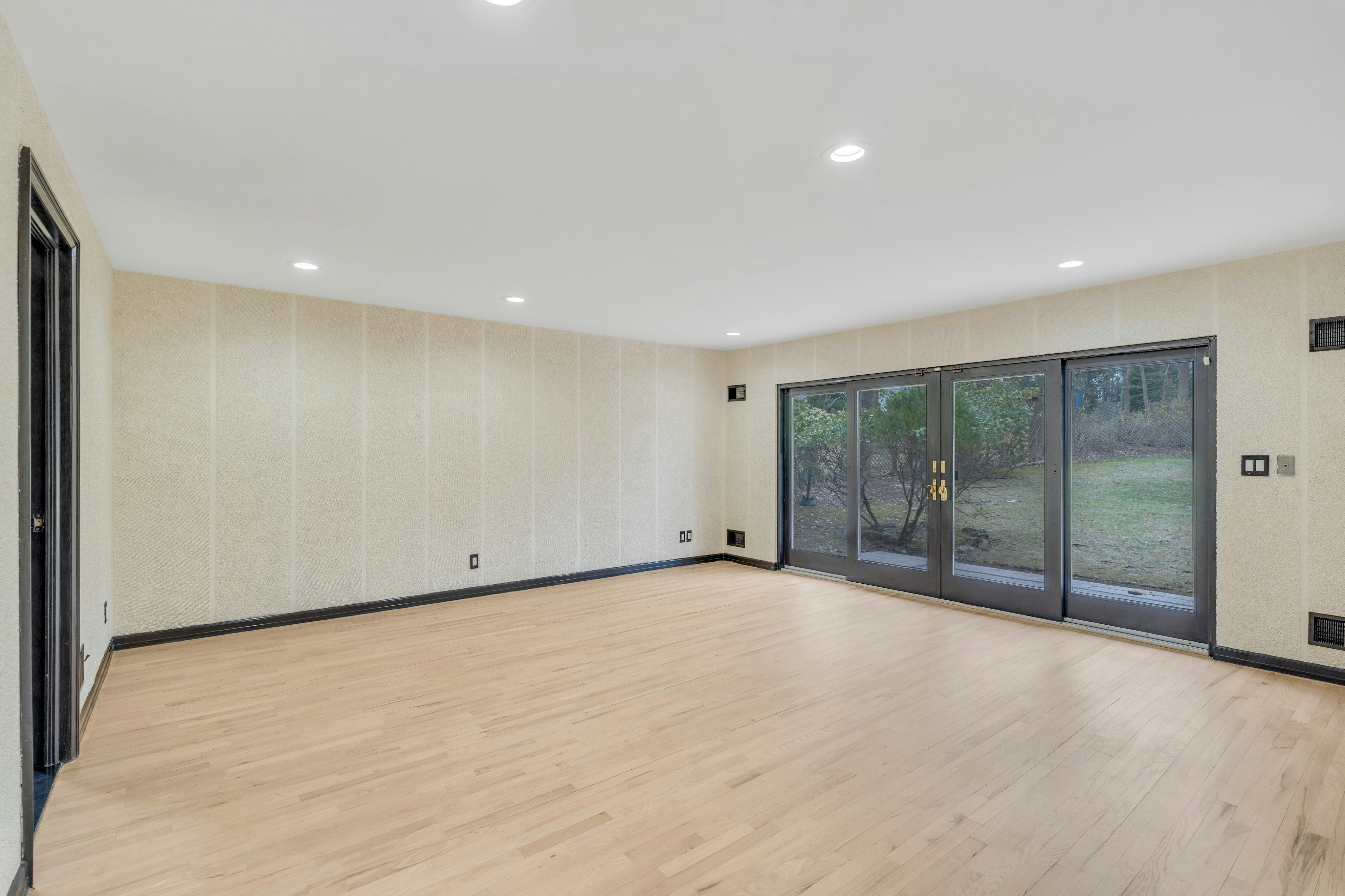348 Jones Road 