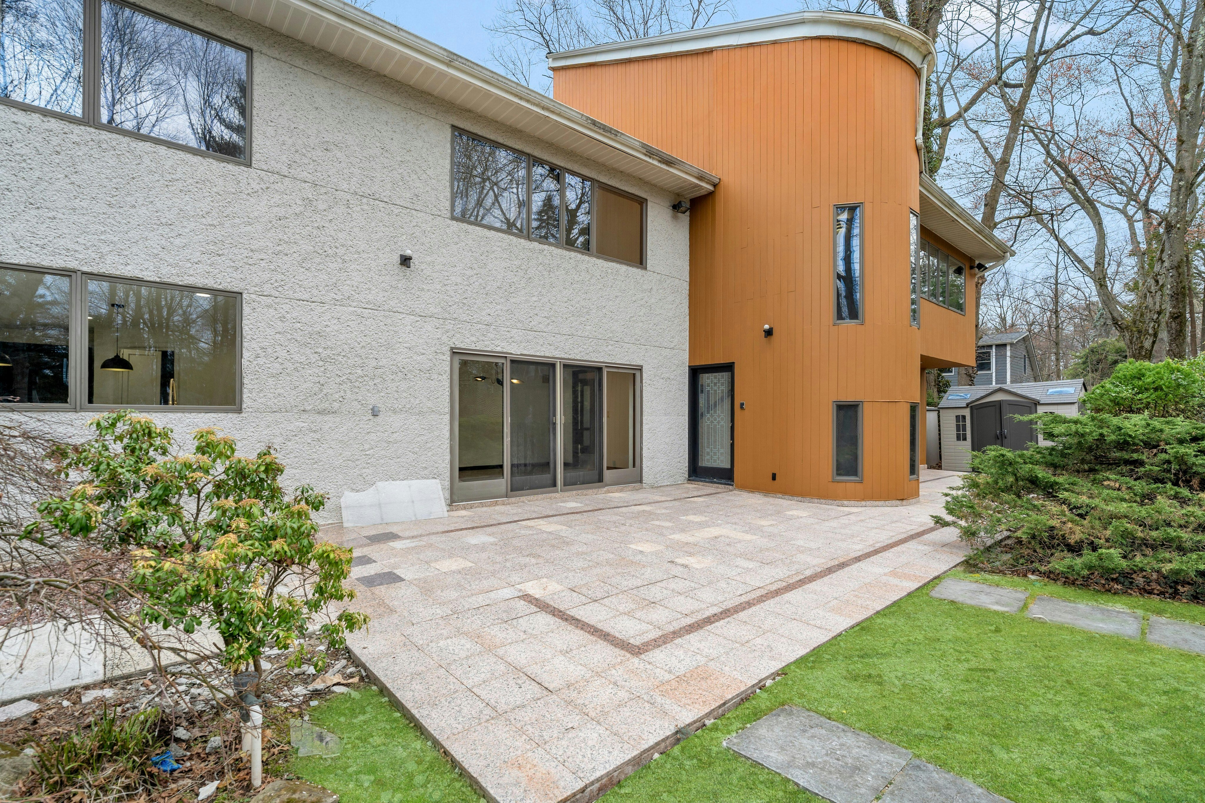 348 Jones Road 