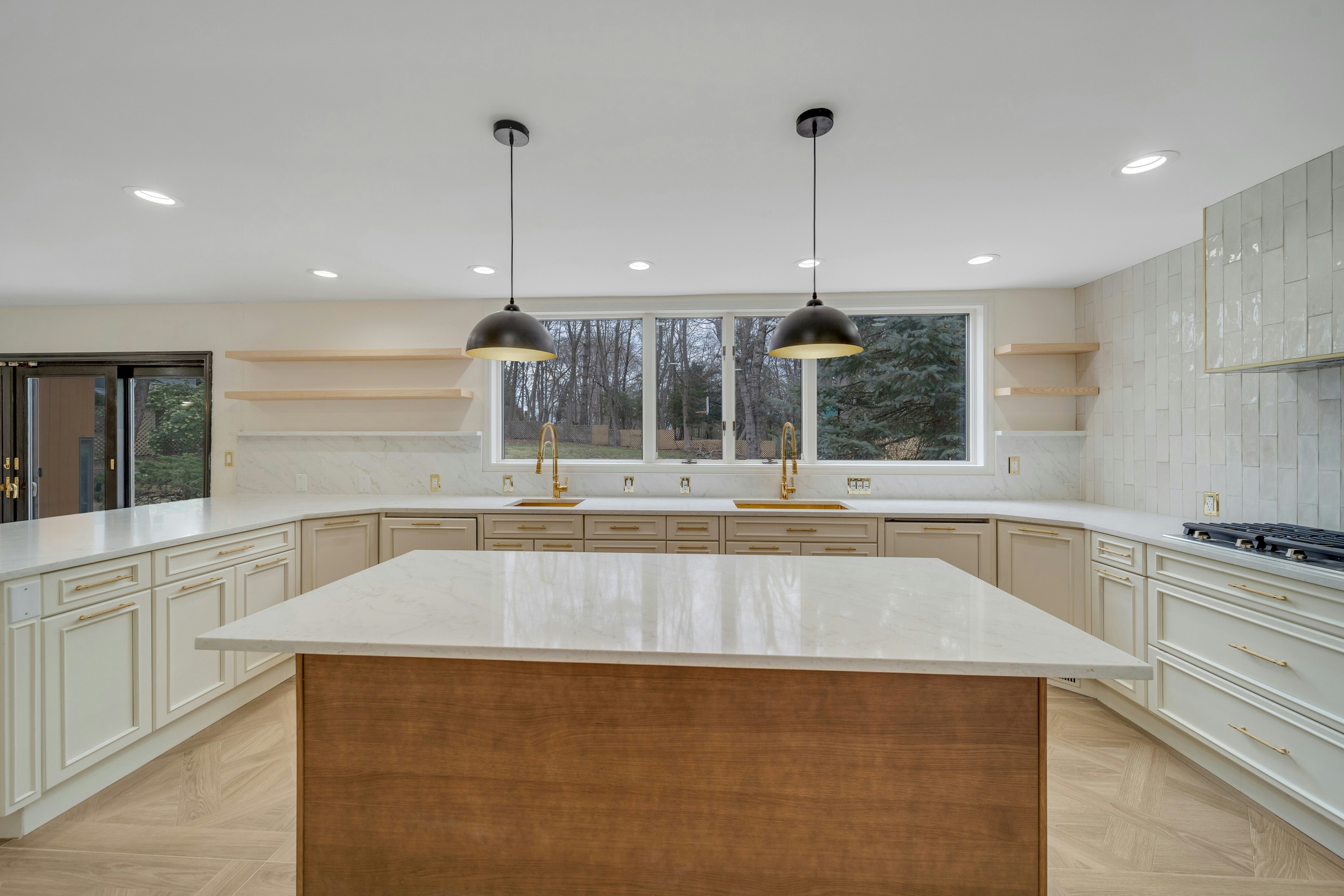 348 Jones Road 