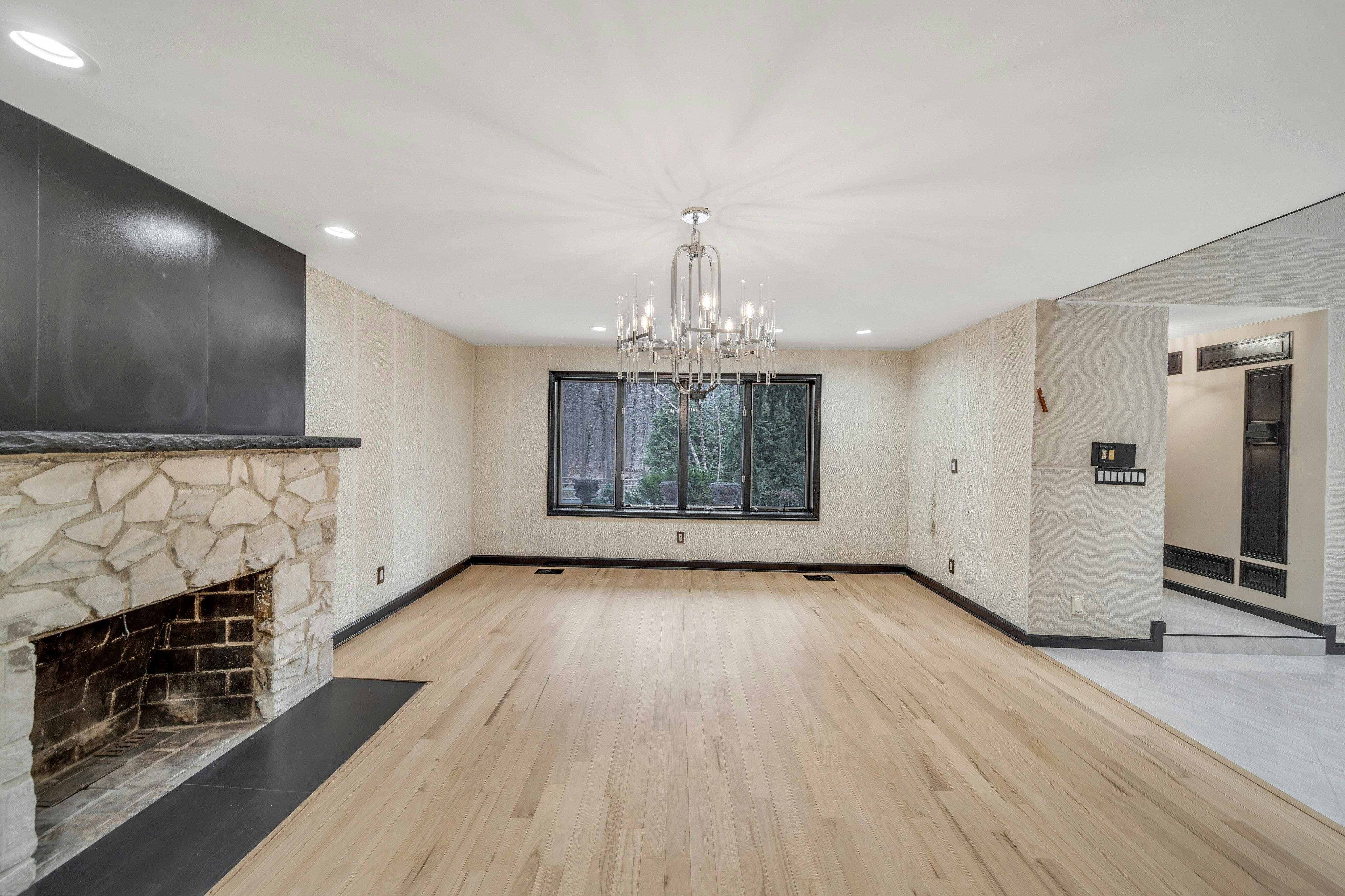 348 Jones Road 