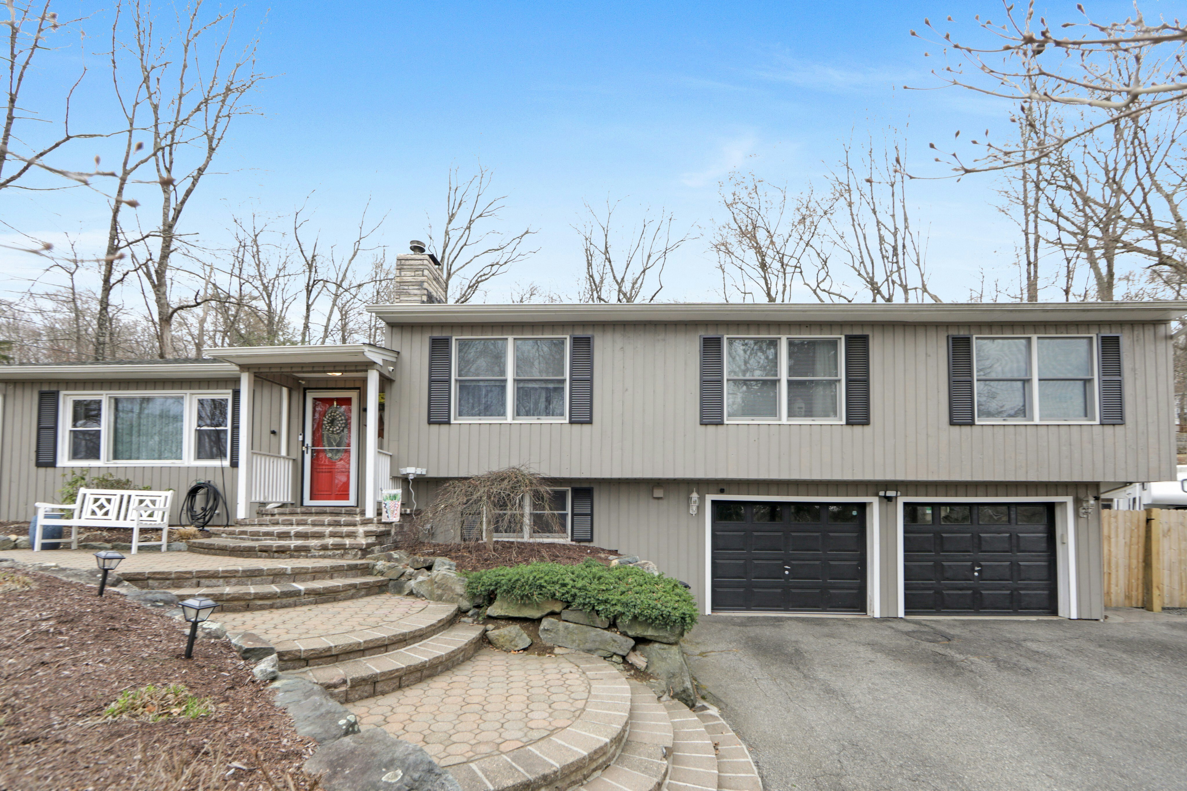 8 Black Rock Terrace 