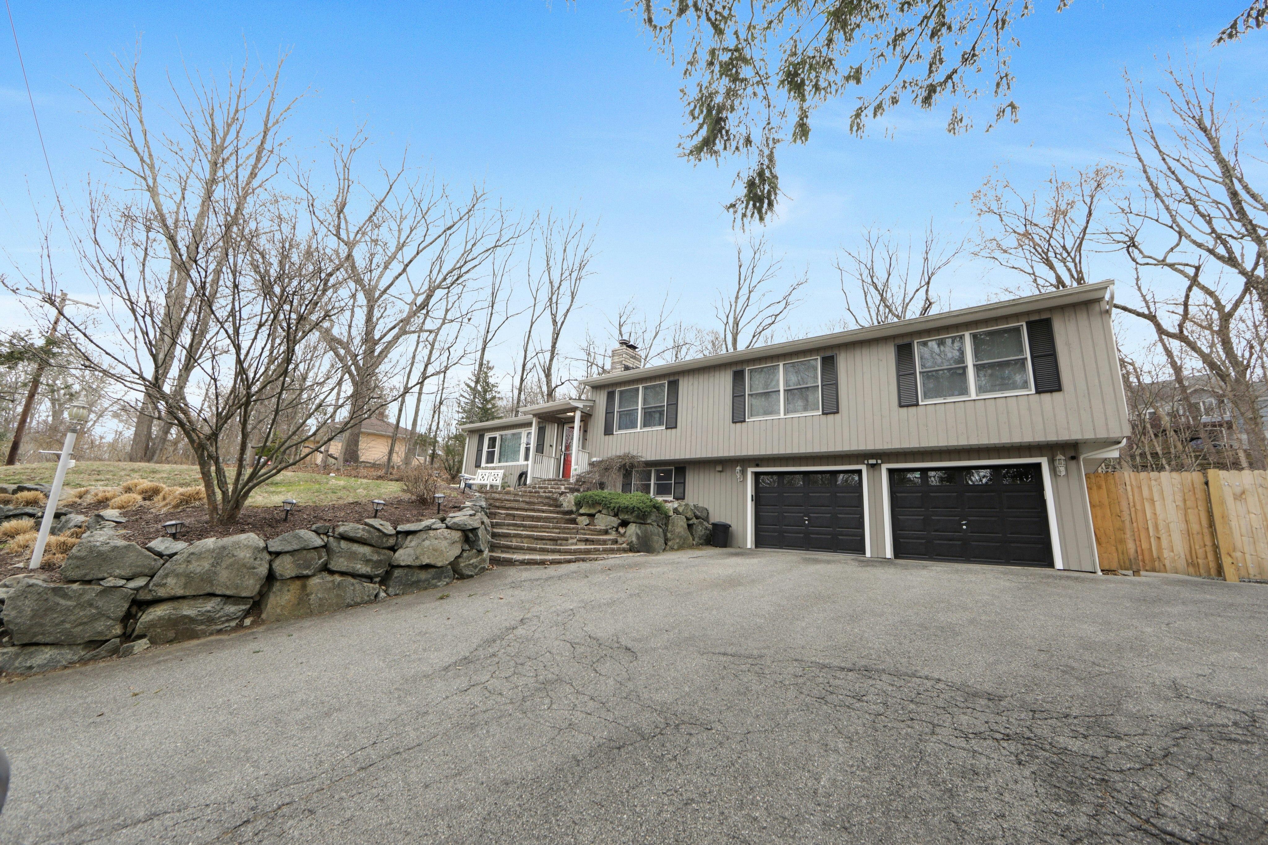 8 Black Rock Terrace 