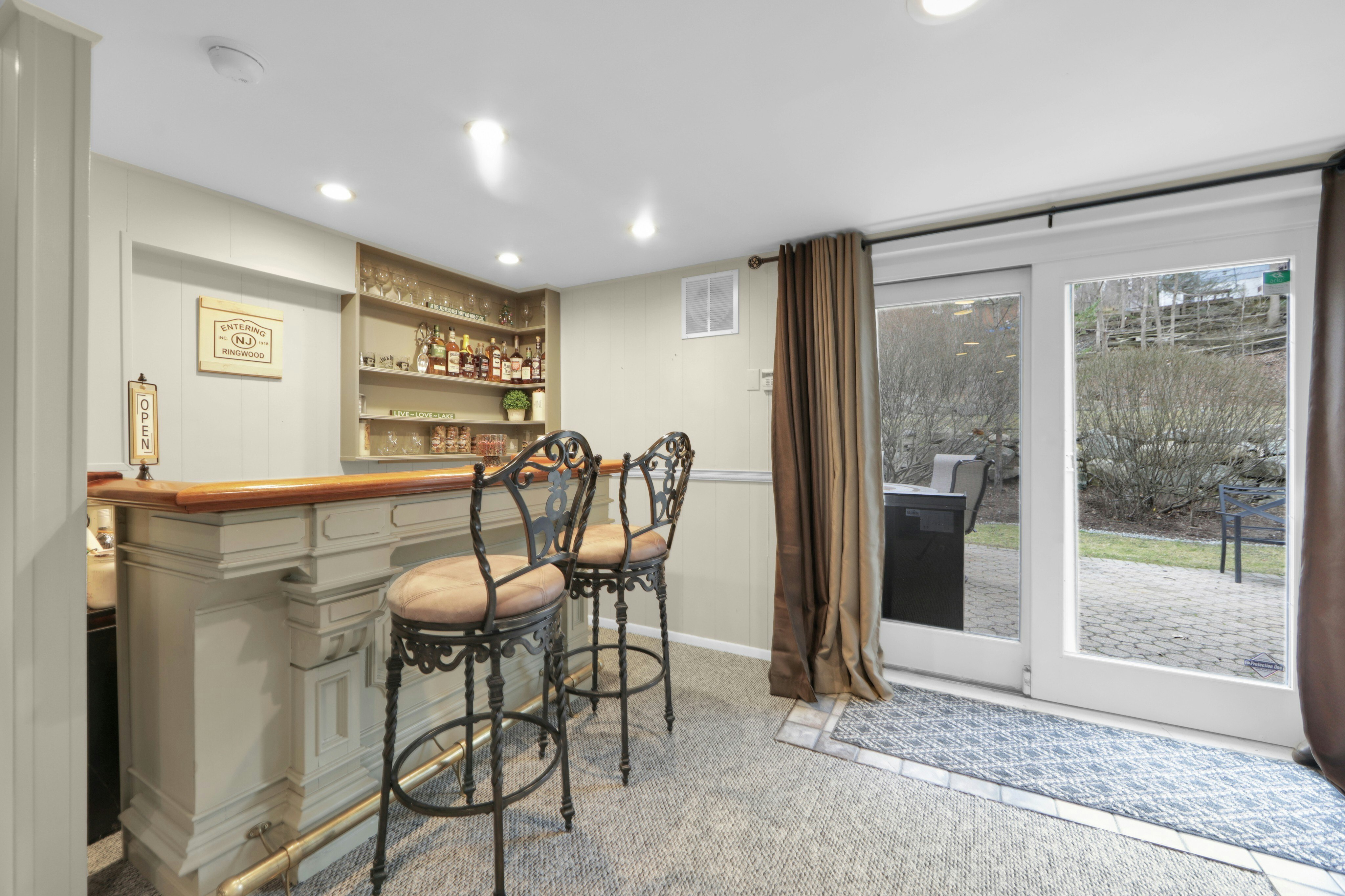 8 Black Rock Terrace 