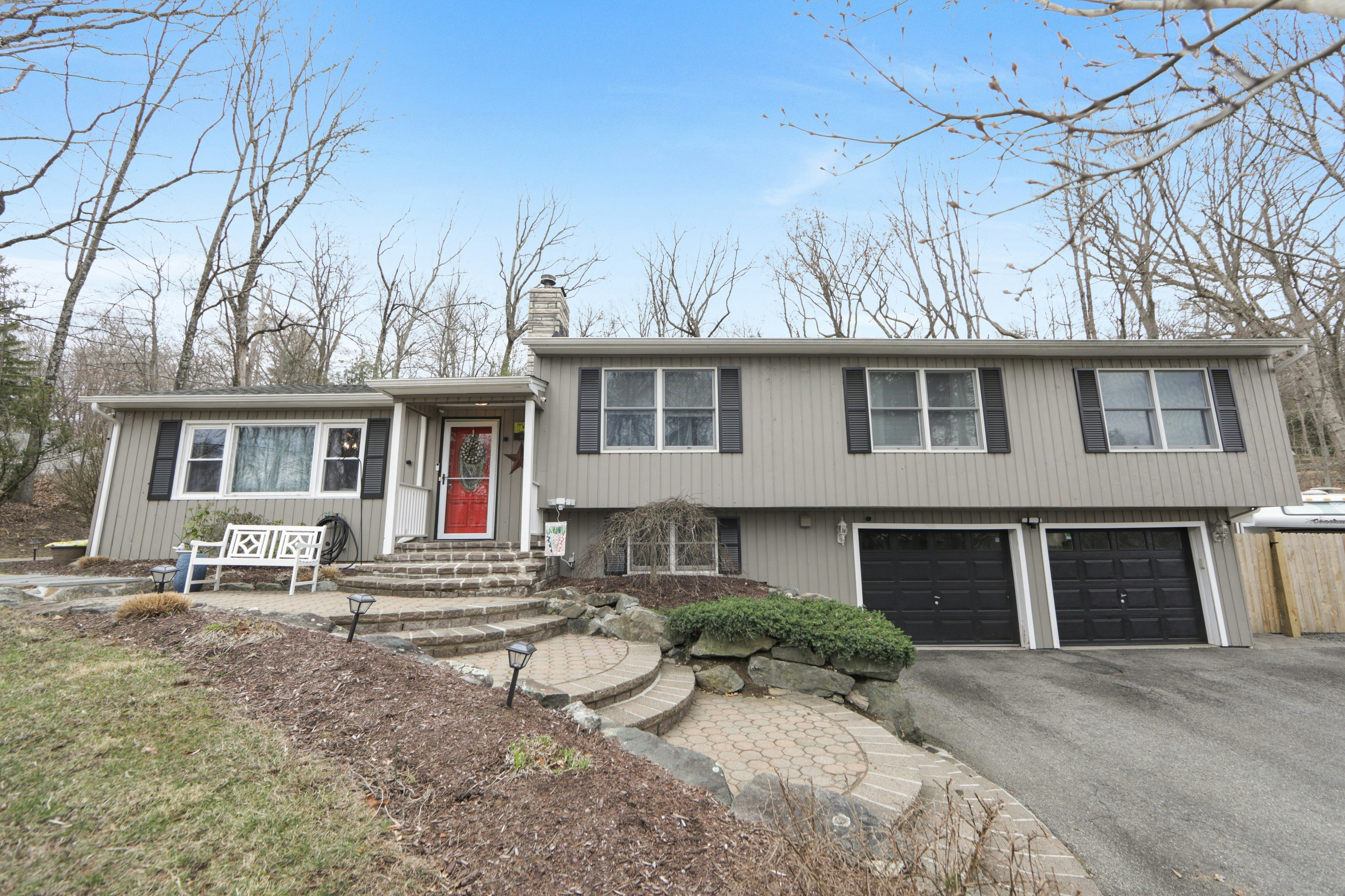 8 Black Rock Terrace 