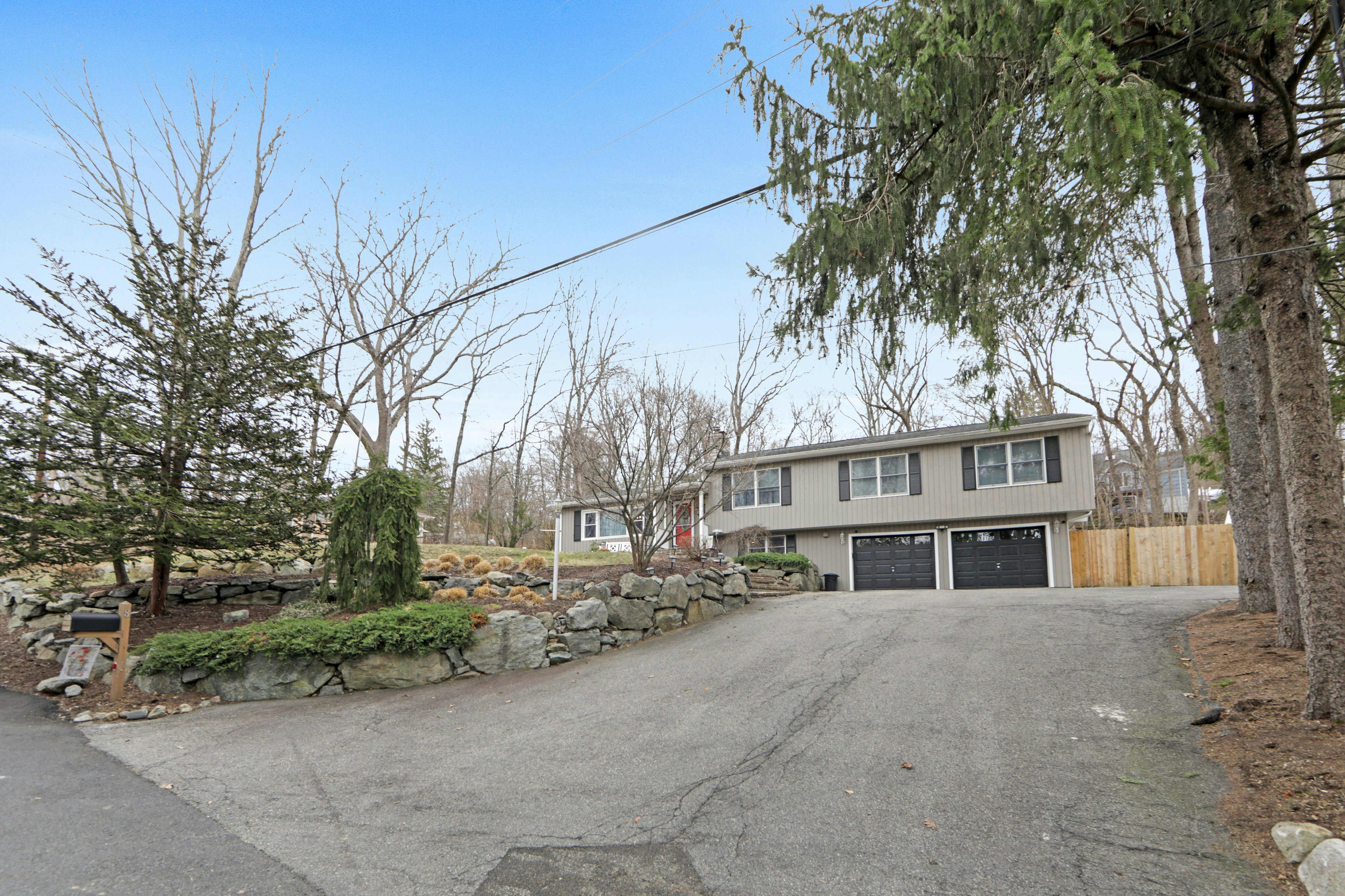 8 Black Rock Terrace 