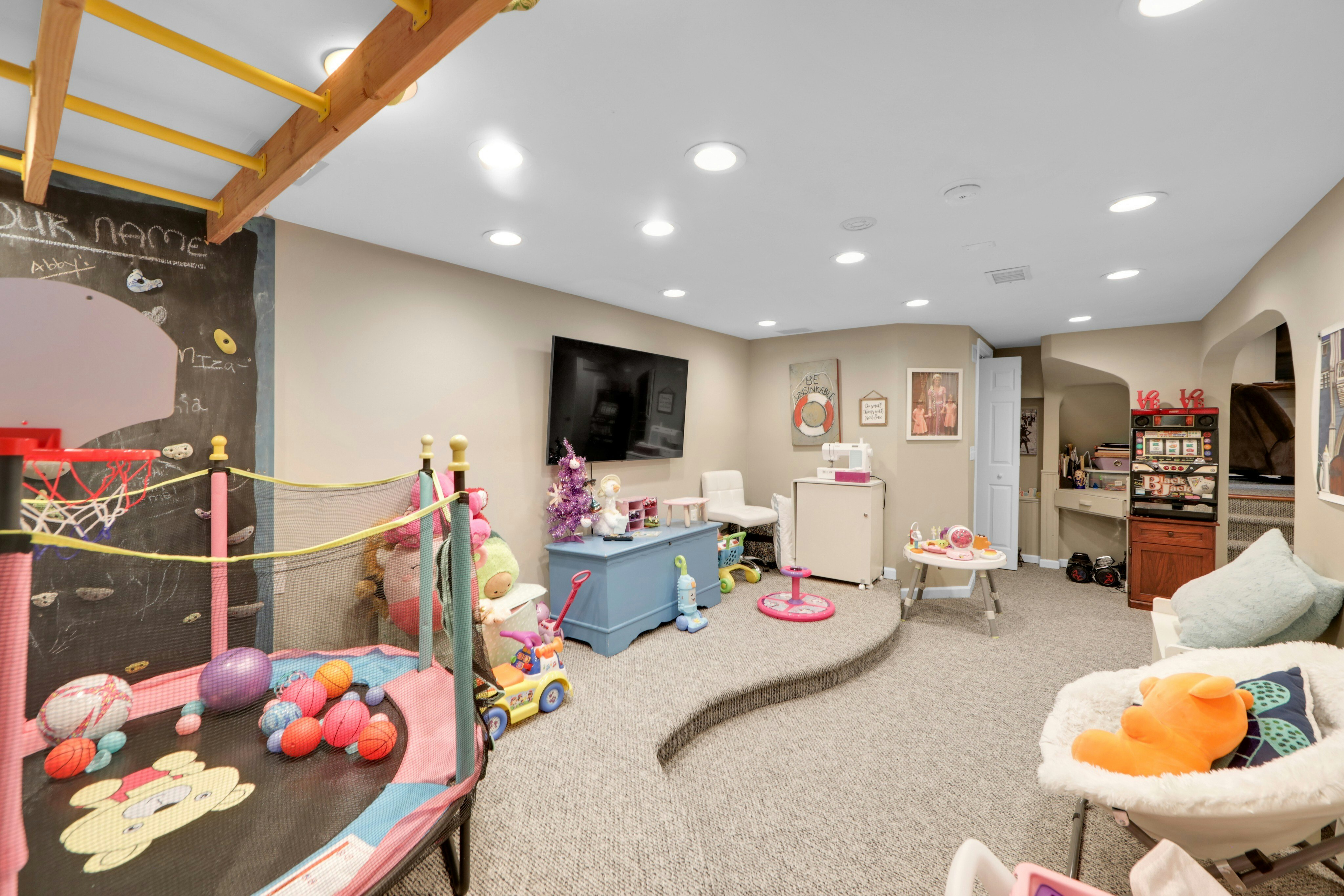 8 Black Rock Terrace 