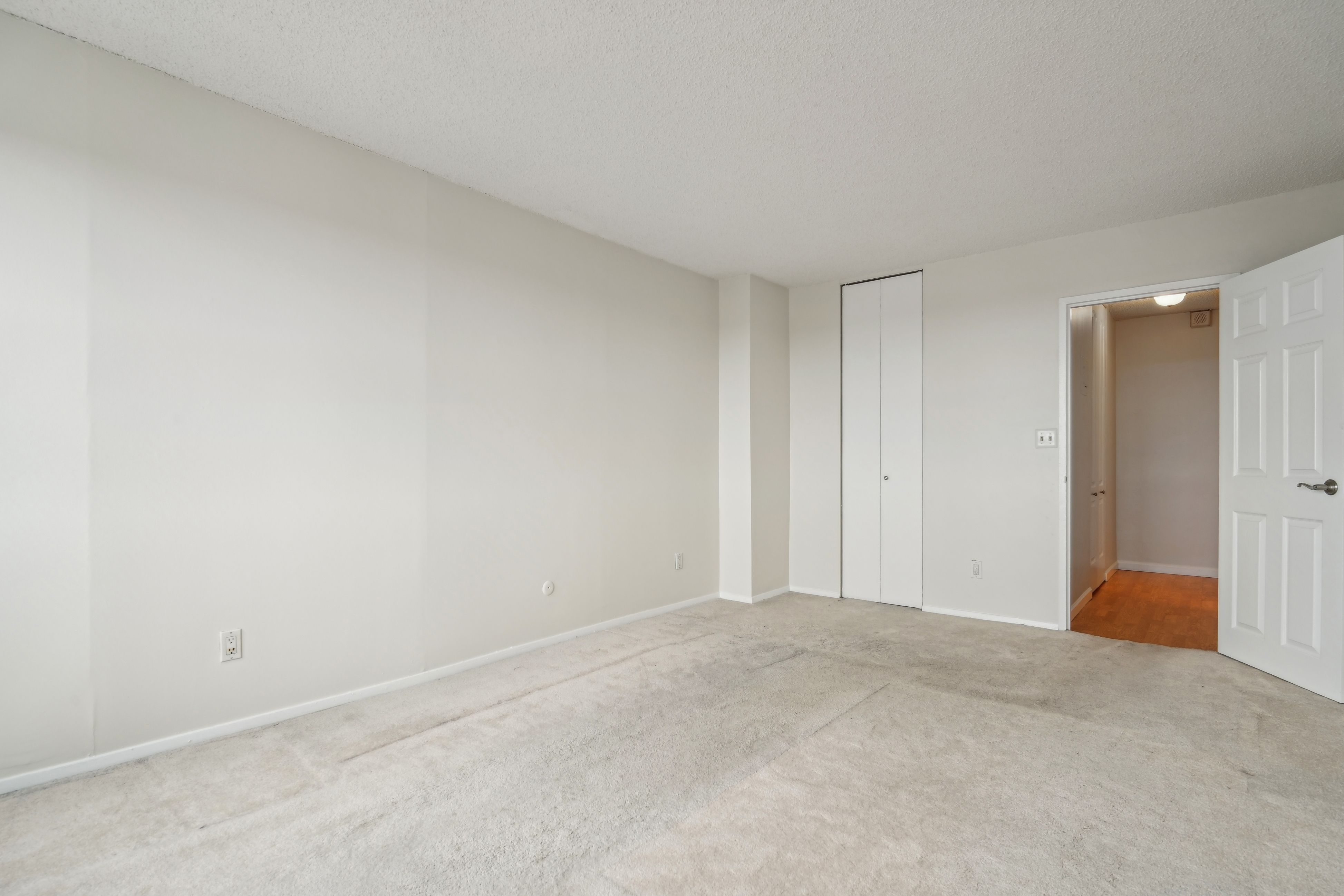 555 North Avenue 22T 
