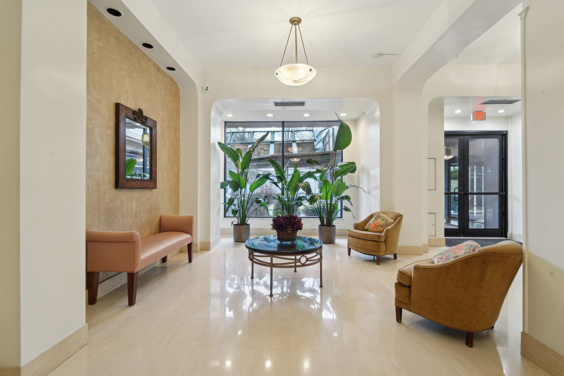 555 North Avenue 22T 