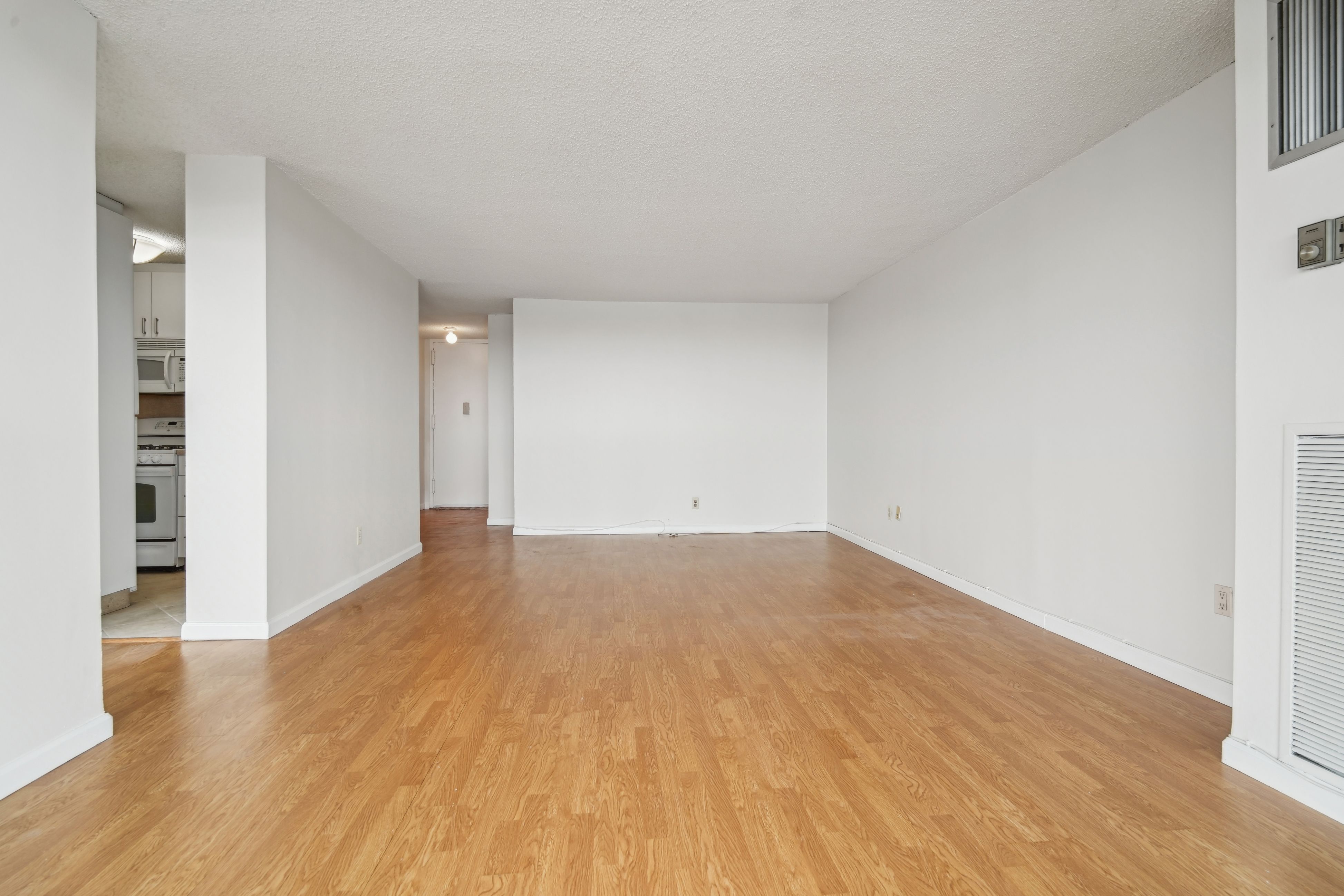 555 North Avenue 22T 