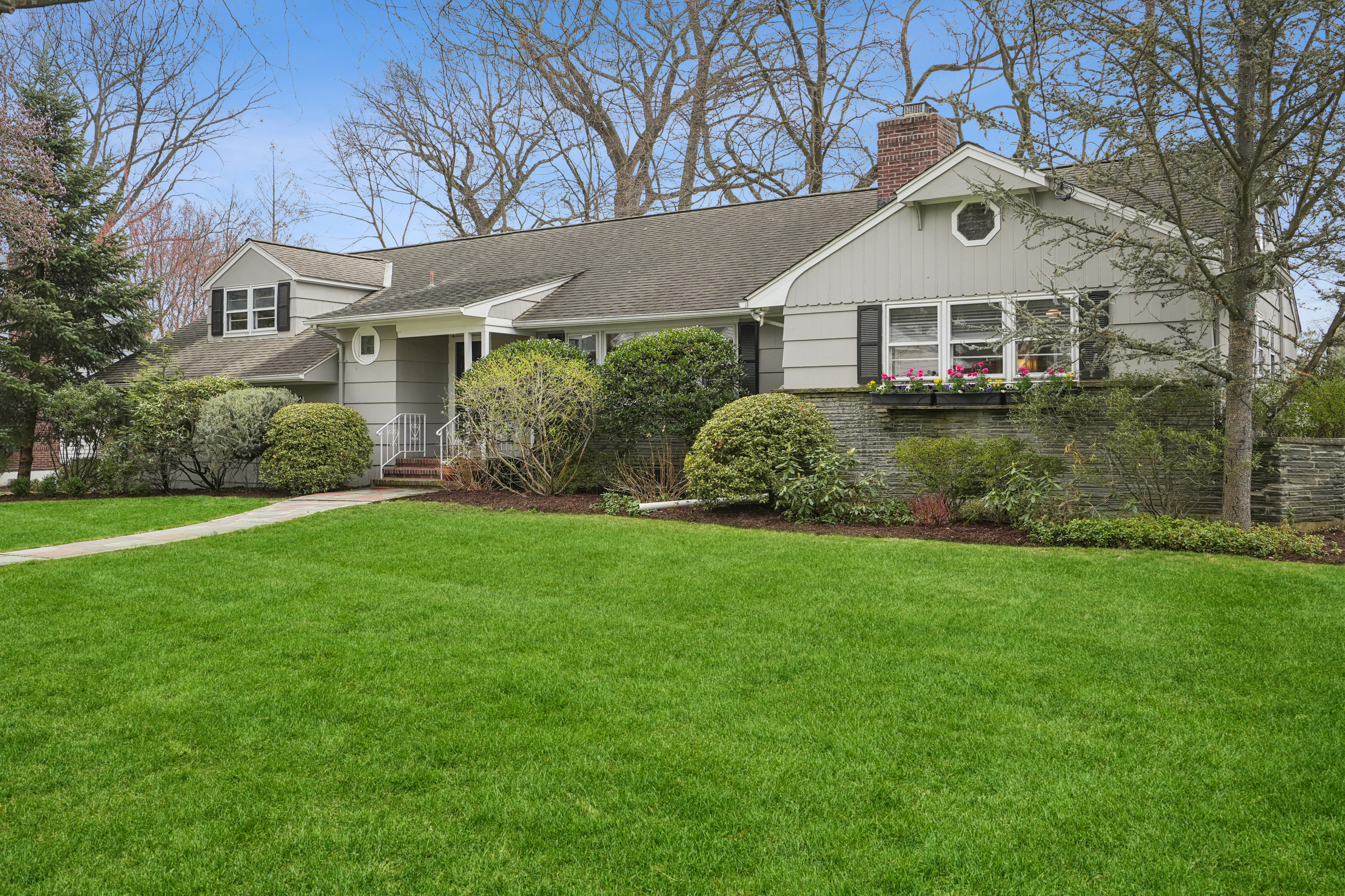 27 Buckingham Place 