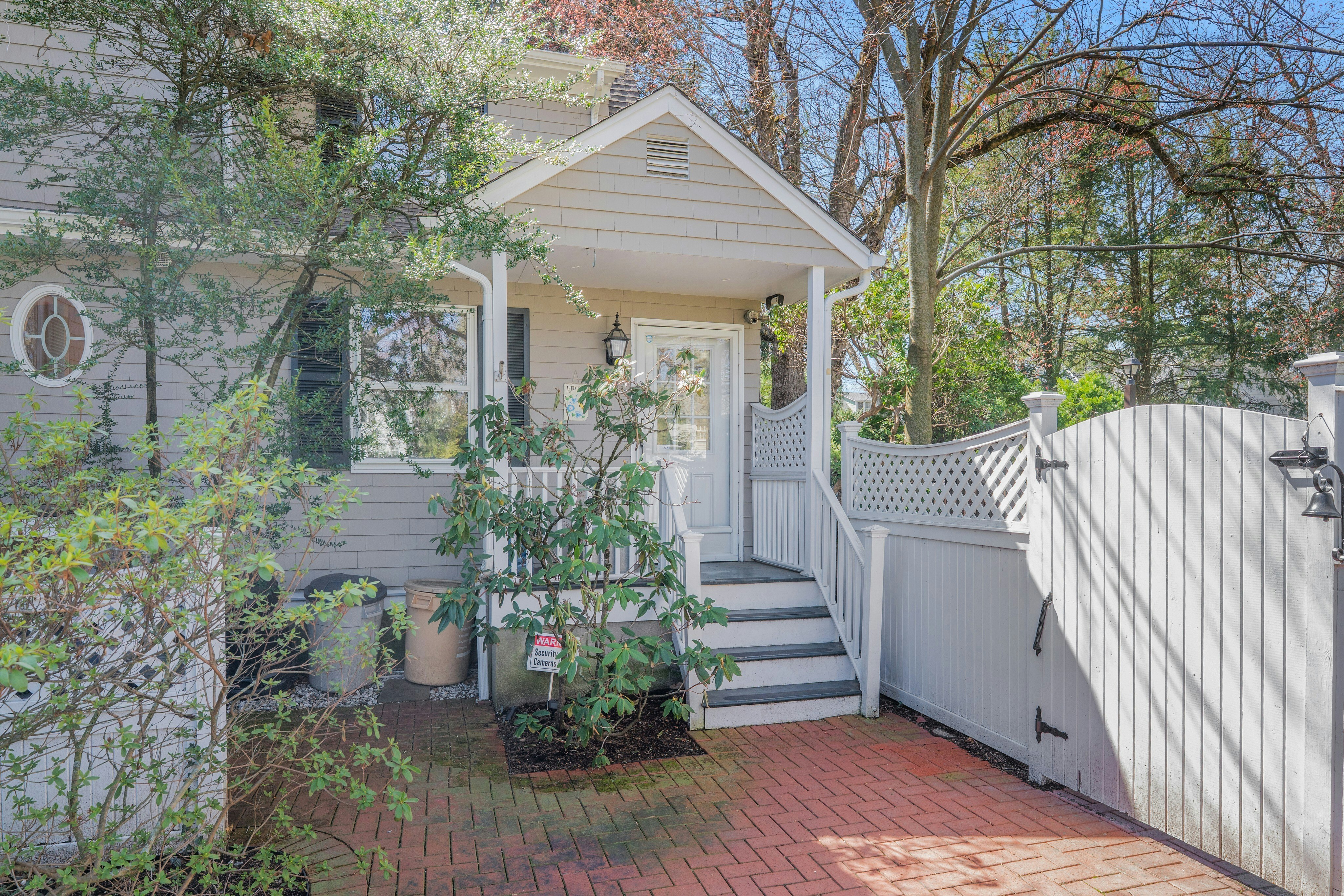 200 Lincoln Avenue 
