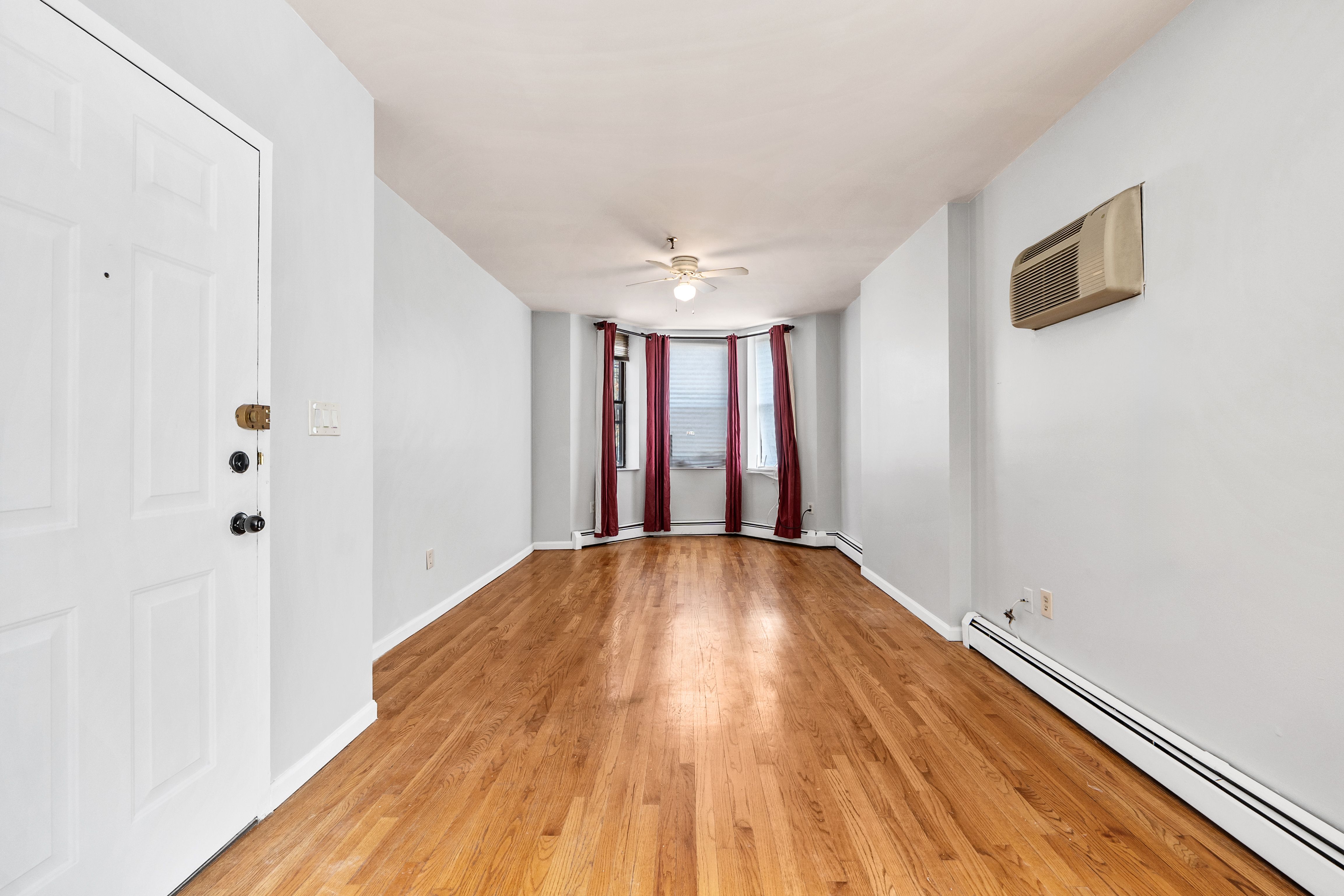 4905 Park 