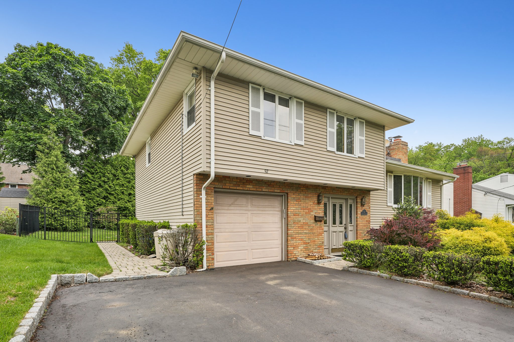 92 Broad Street 