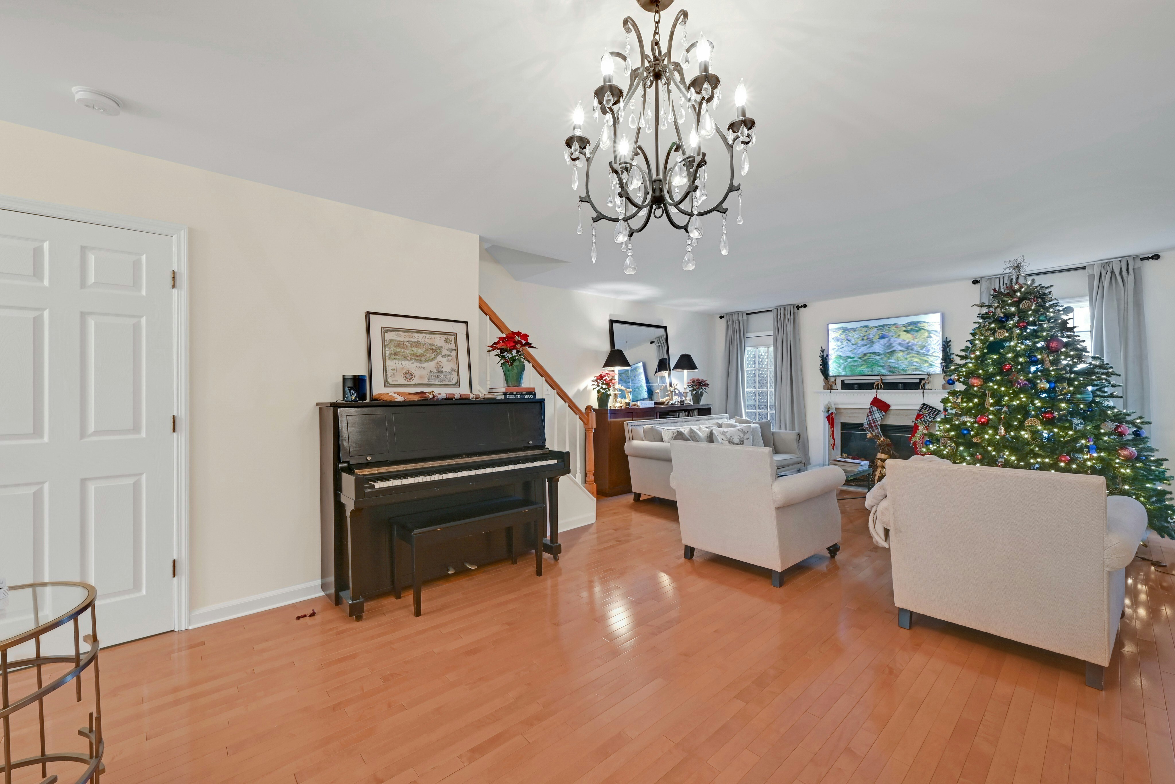 880 Somerset Court 
