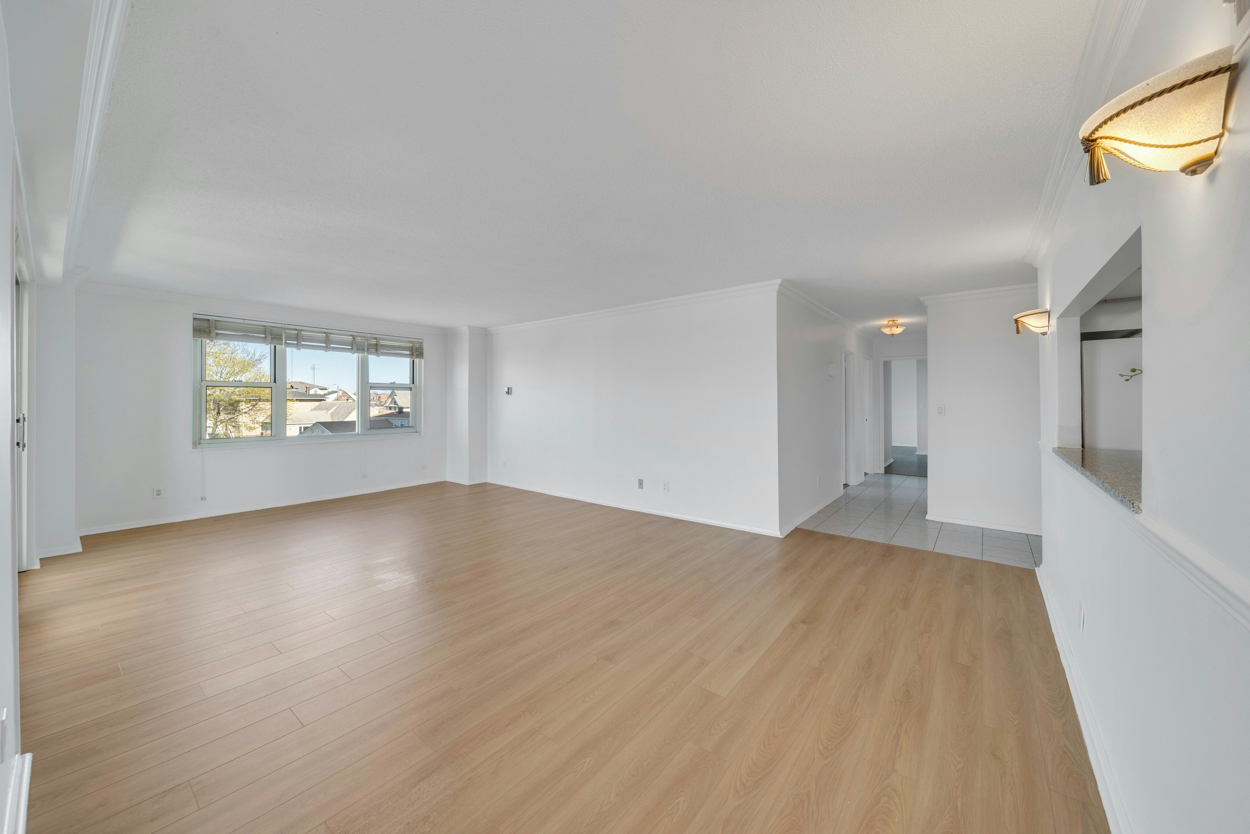 555 North Unit# 4S