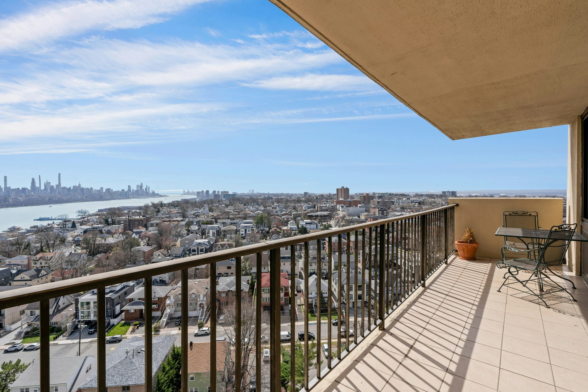 200 Winston Drive Unit #C1619