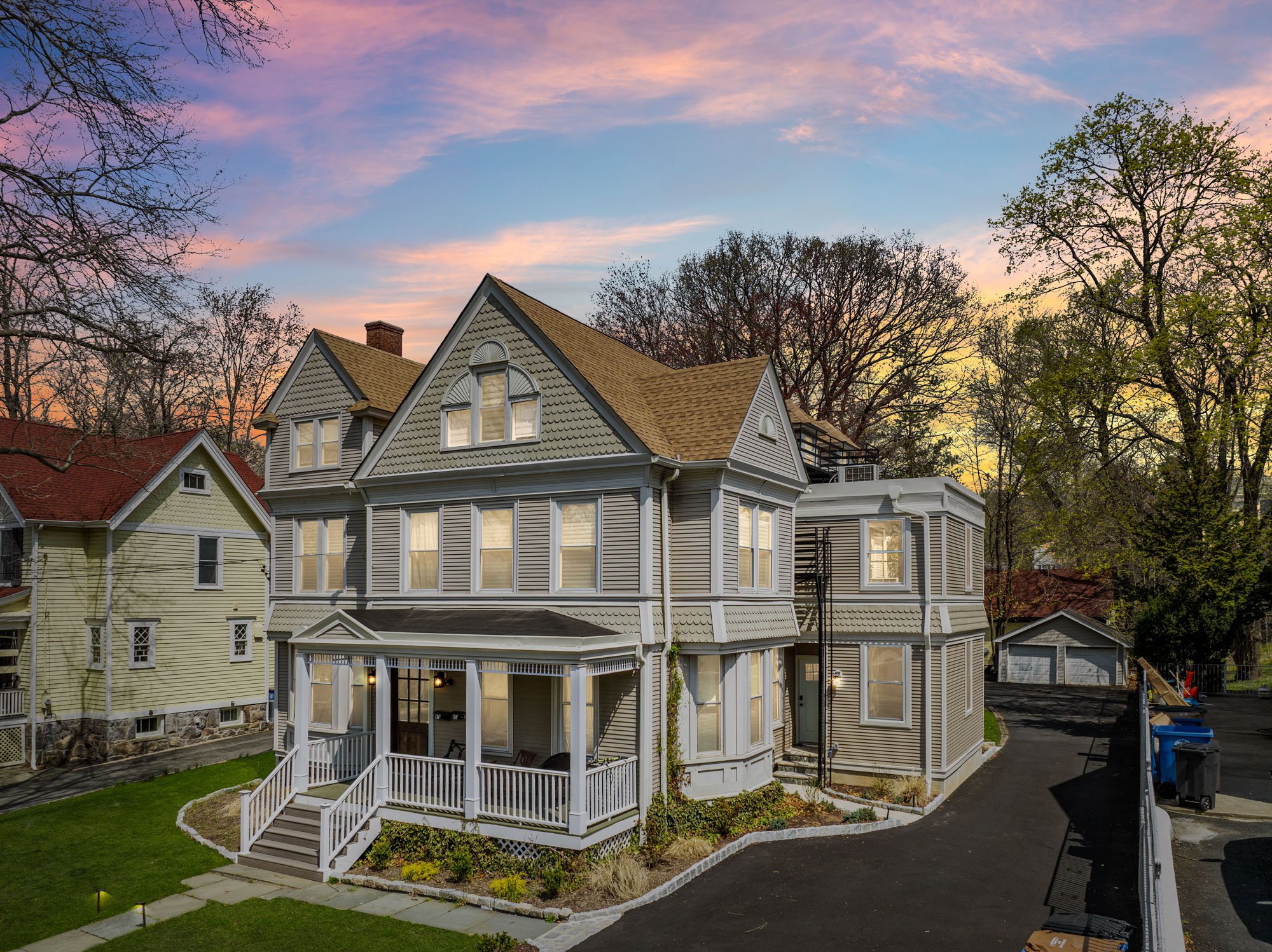 69 E Clinton Unit# B