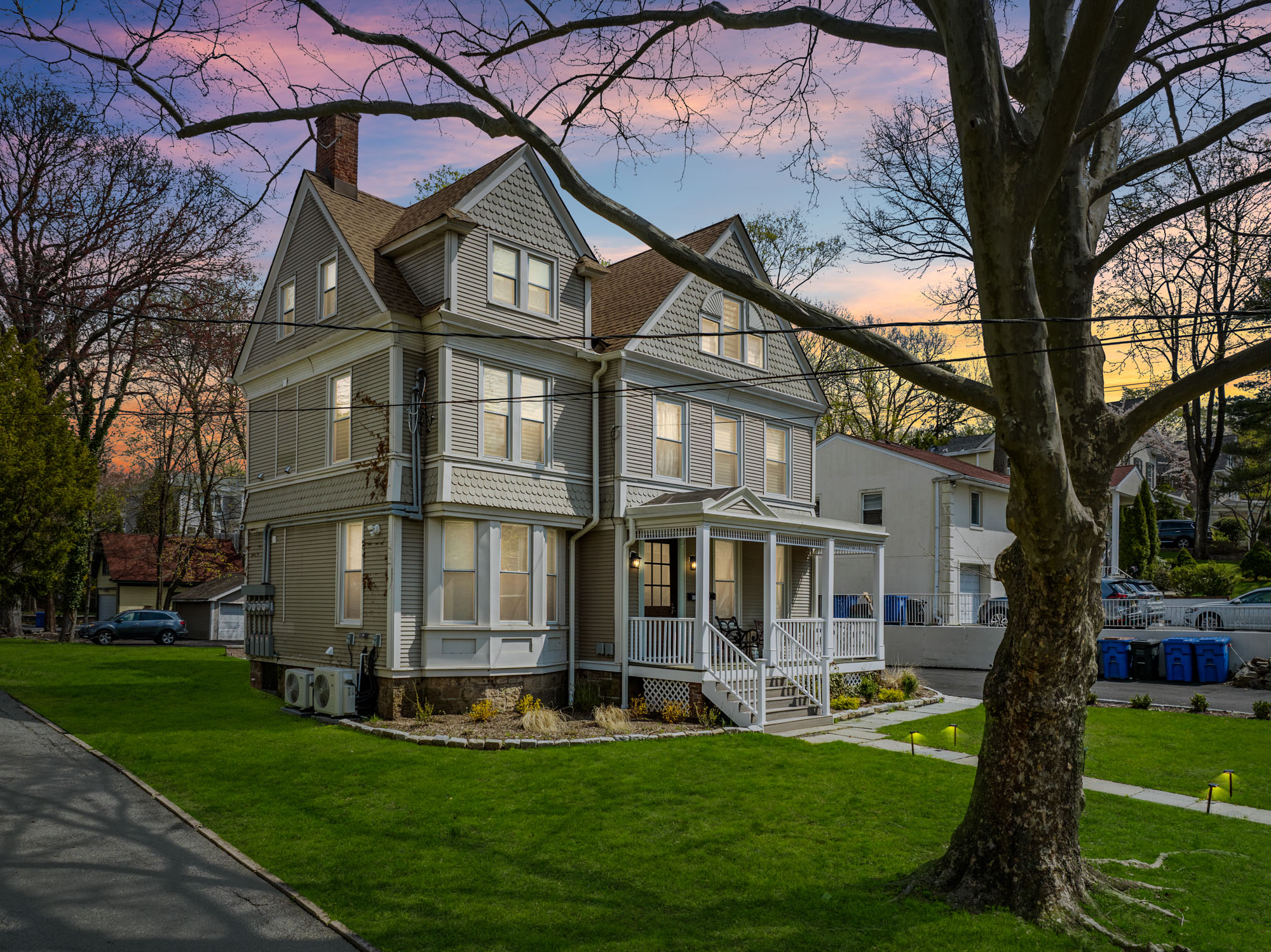 69 E Clinton Unit# B