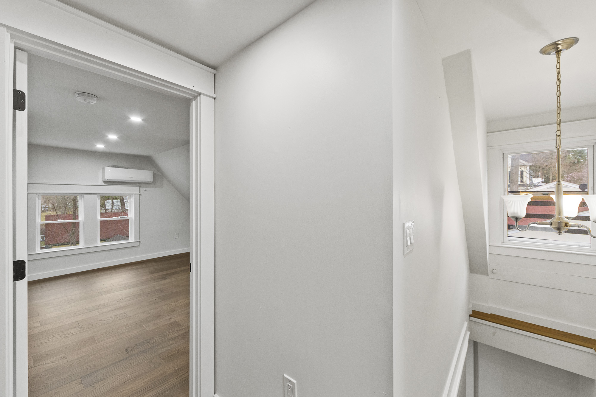 69 E Clinton Unit# B