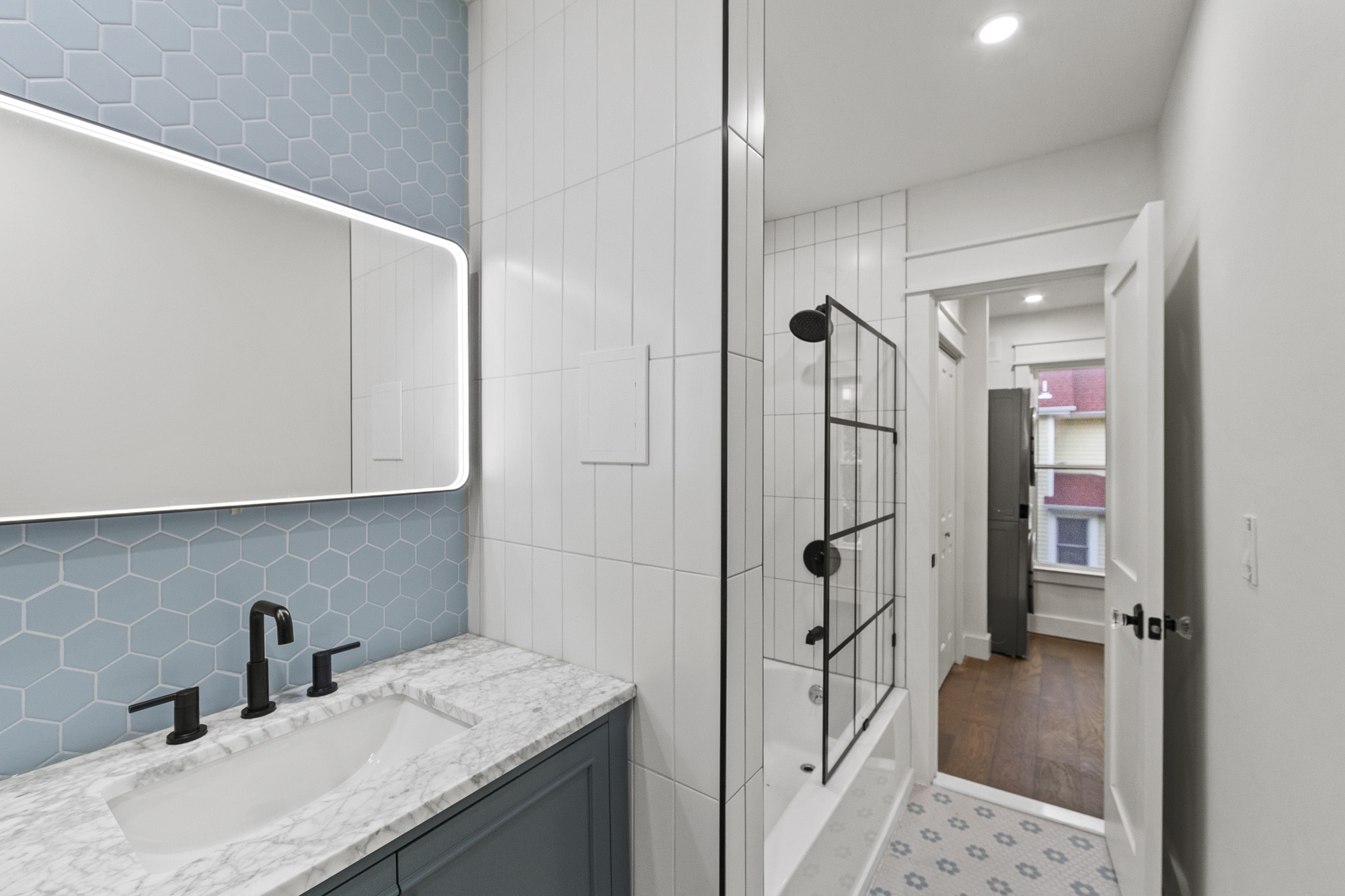 69 E Clinton Unit# B