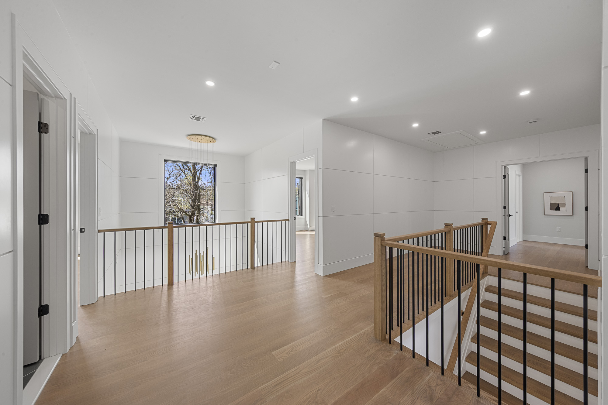 653 Linden