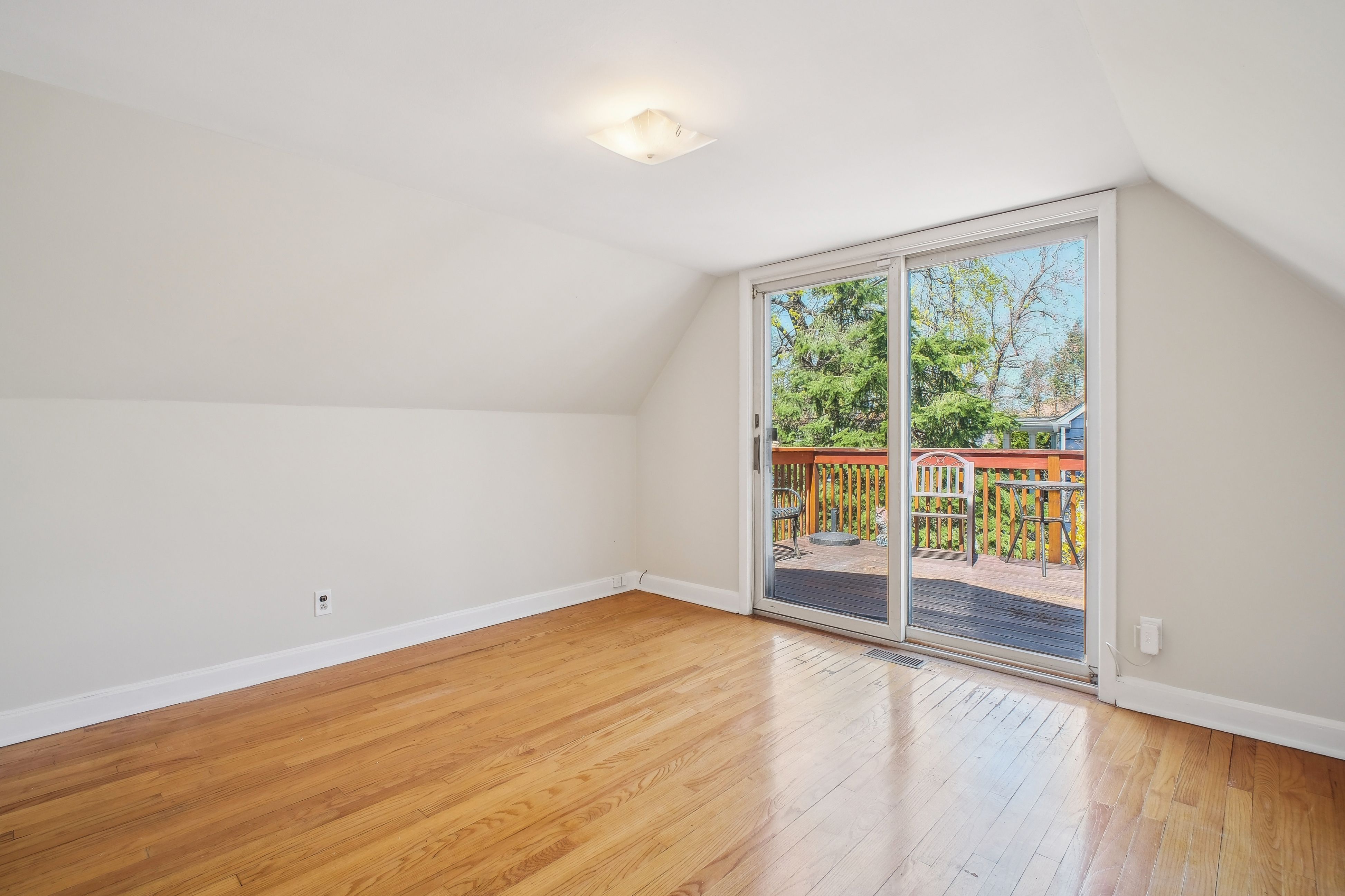 119 W. Hudson Avenue 