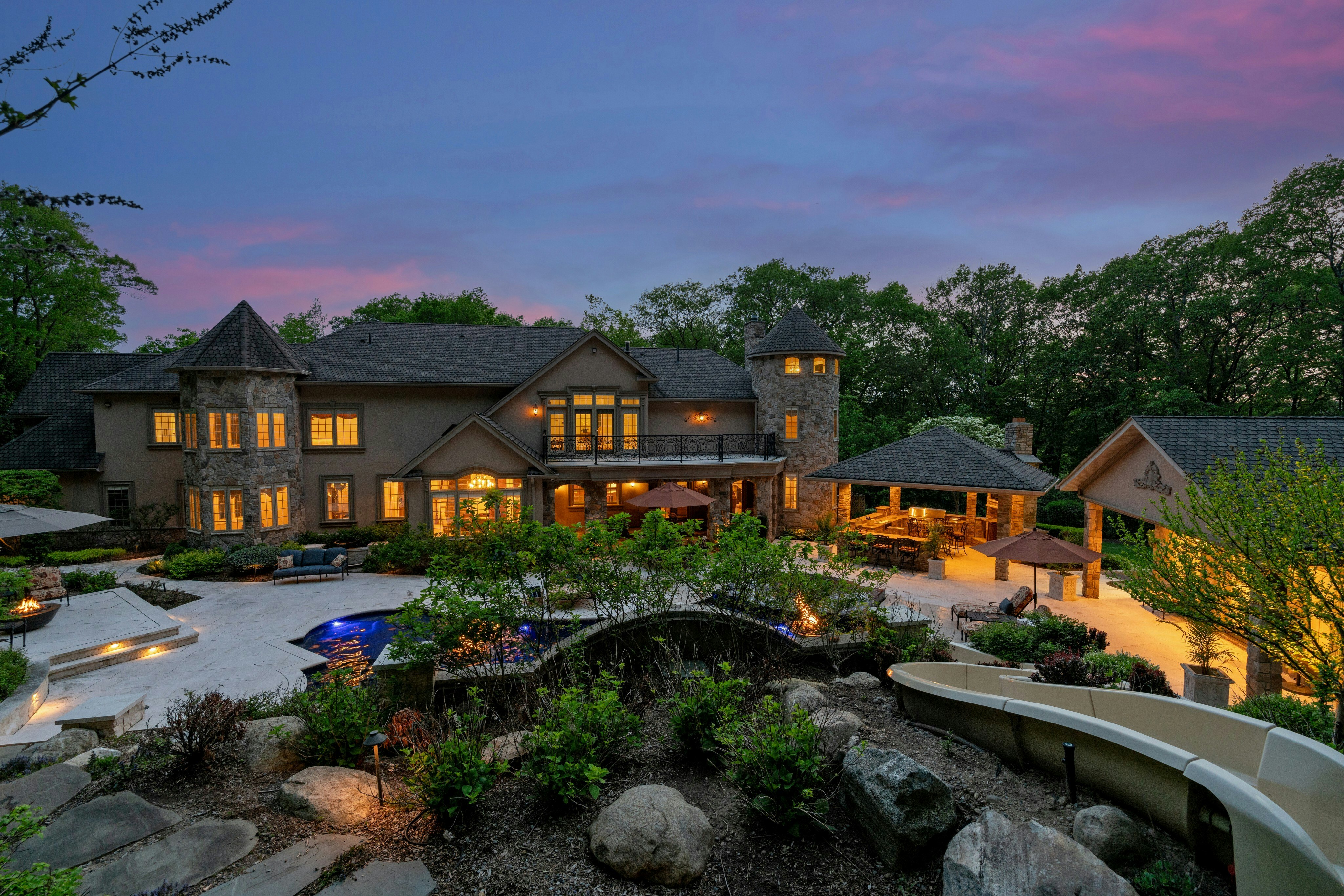 22 Nottingham Court 