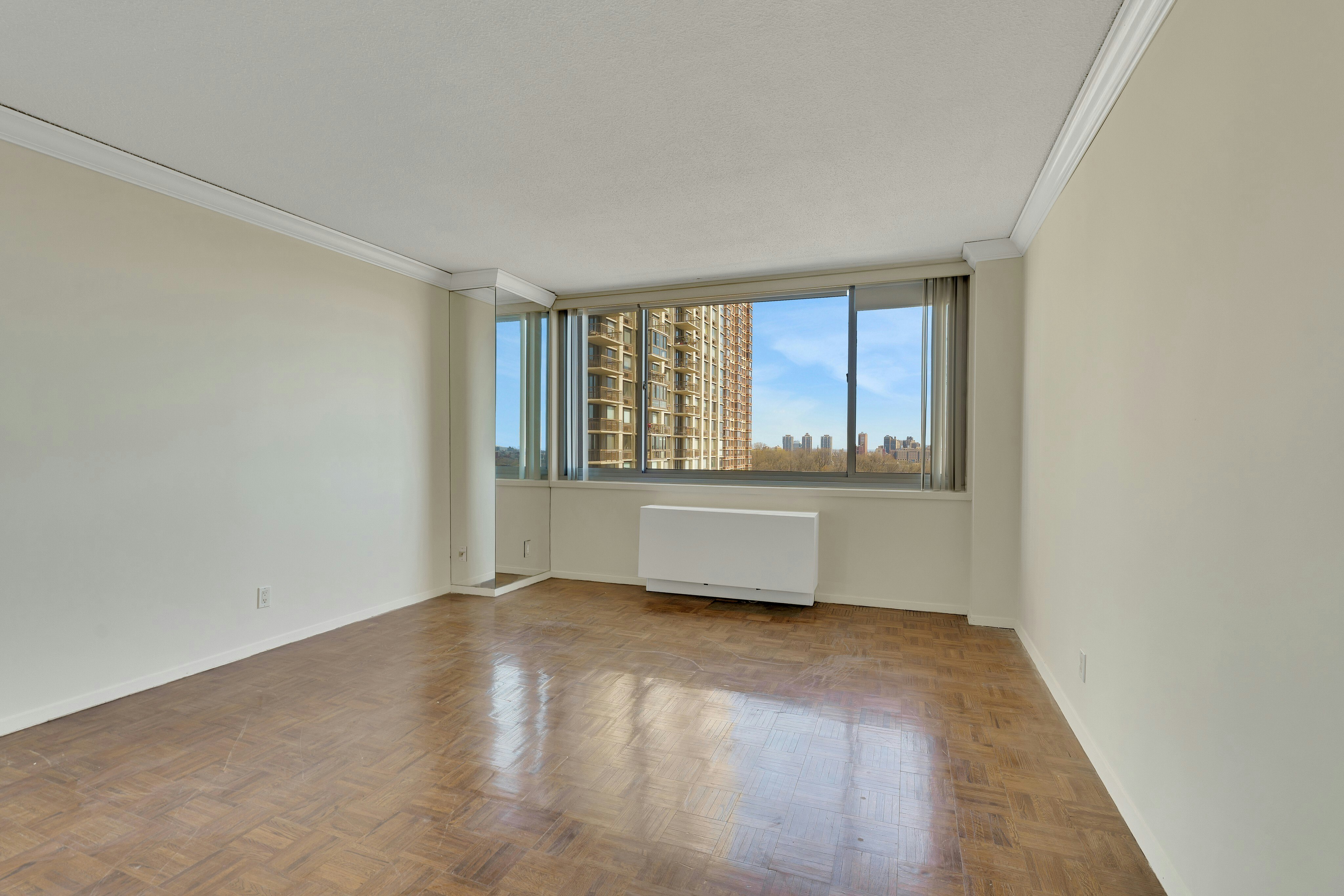 1600 Parker Unit# 3C