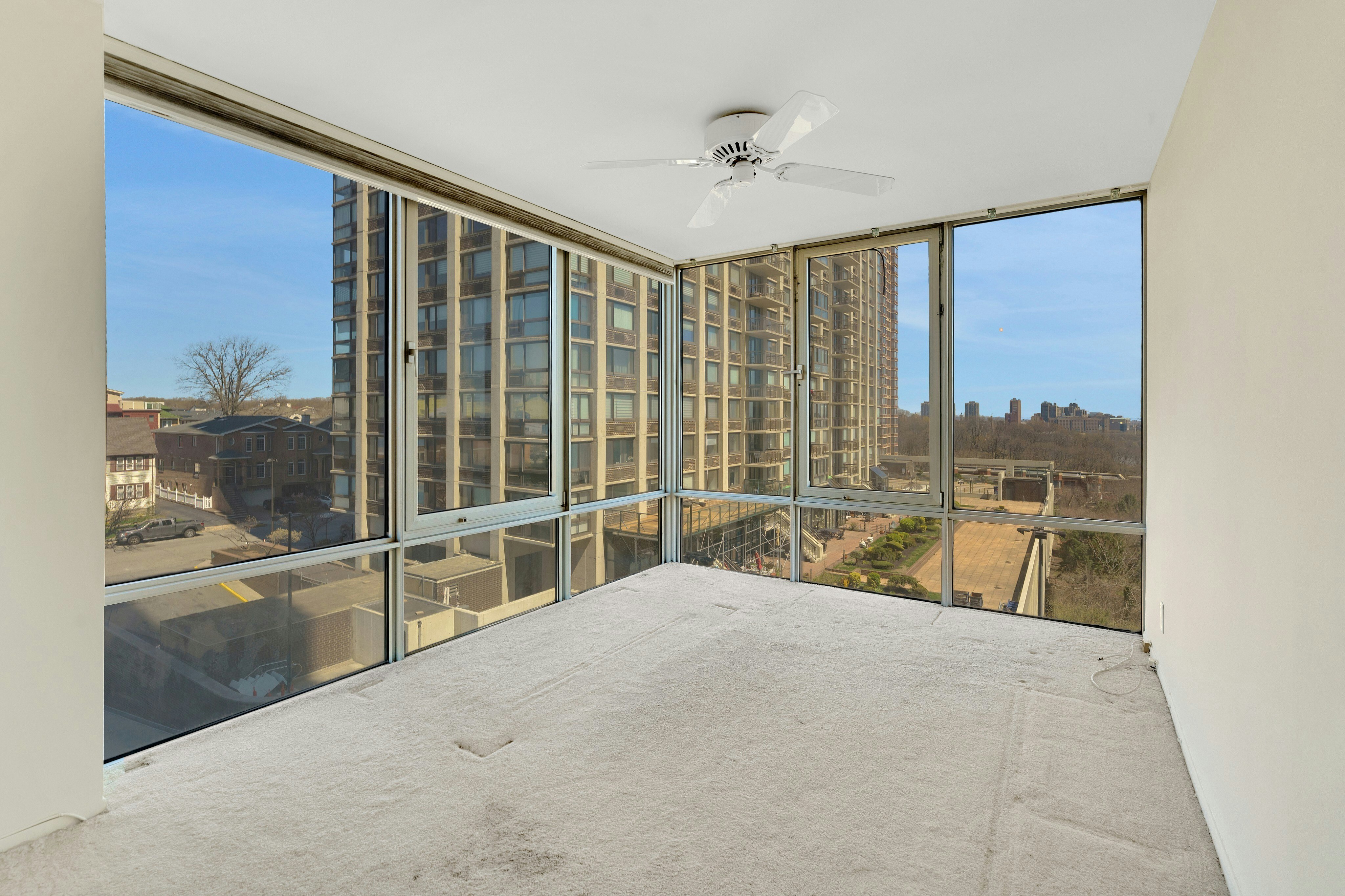 1600 Parker Unit# 3C