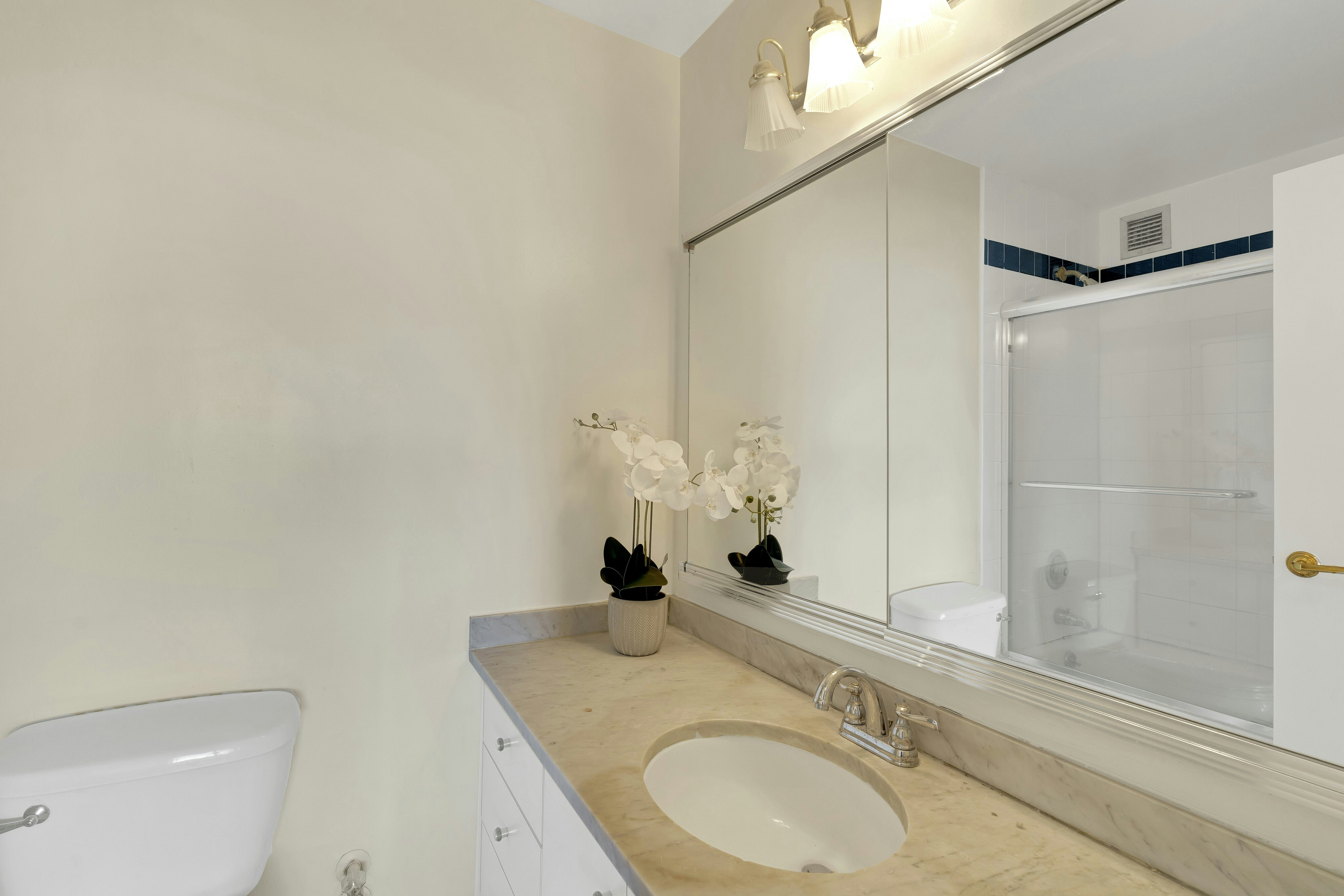 1600 Parker Unit# 3C