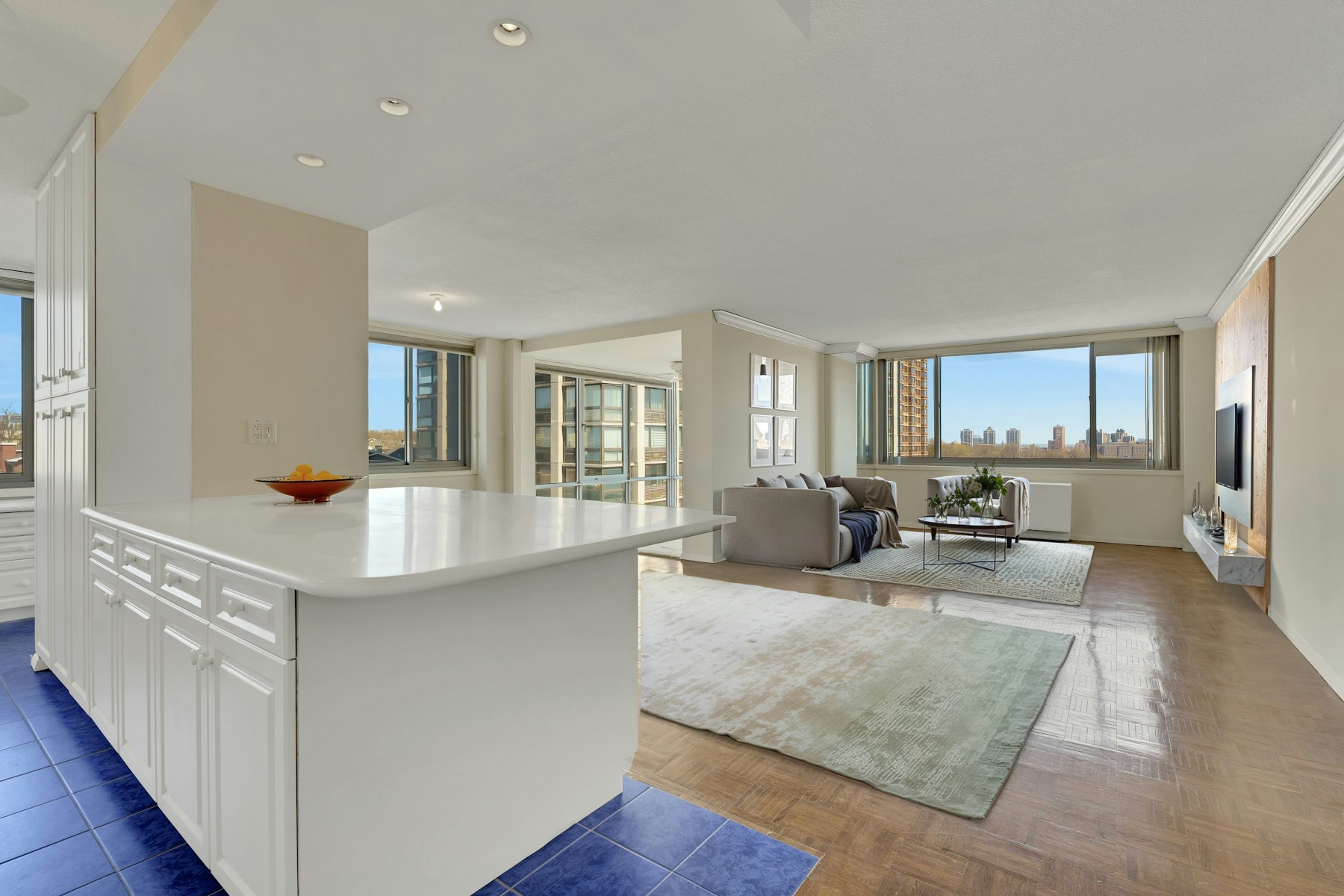 1600 Parker Unit# 3C