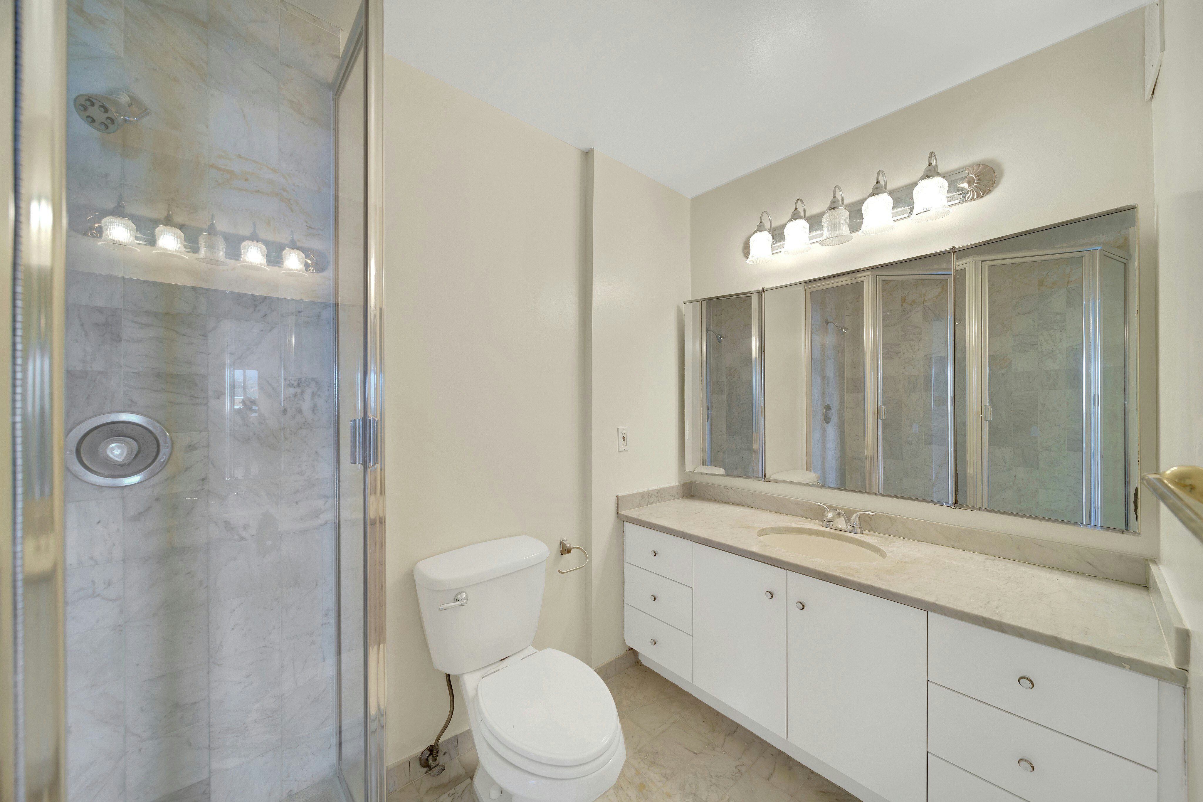 1600 Parker Unit# 3C