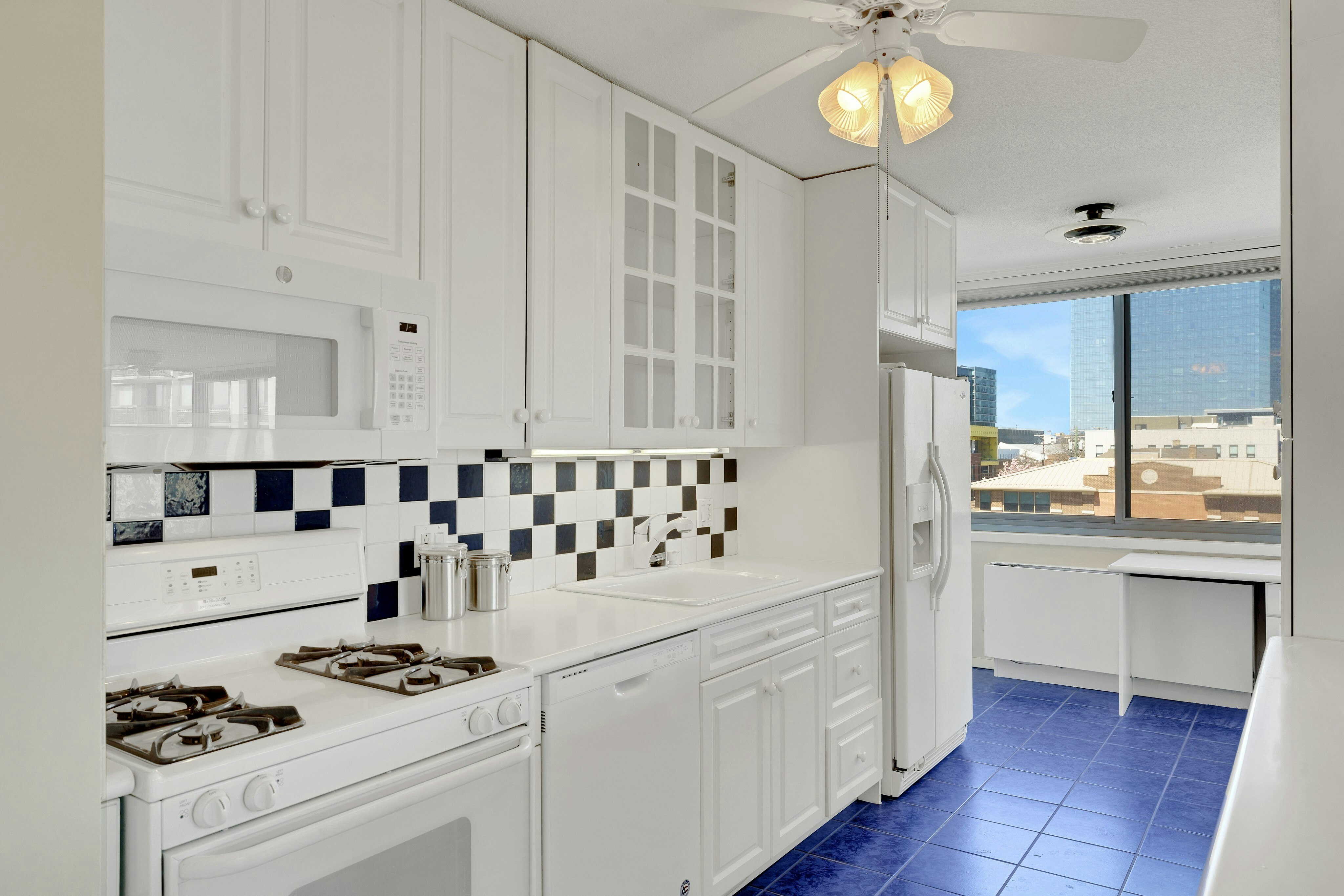 1600 Parker Unit# 3C