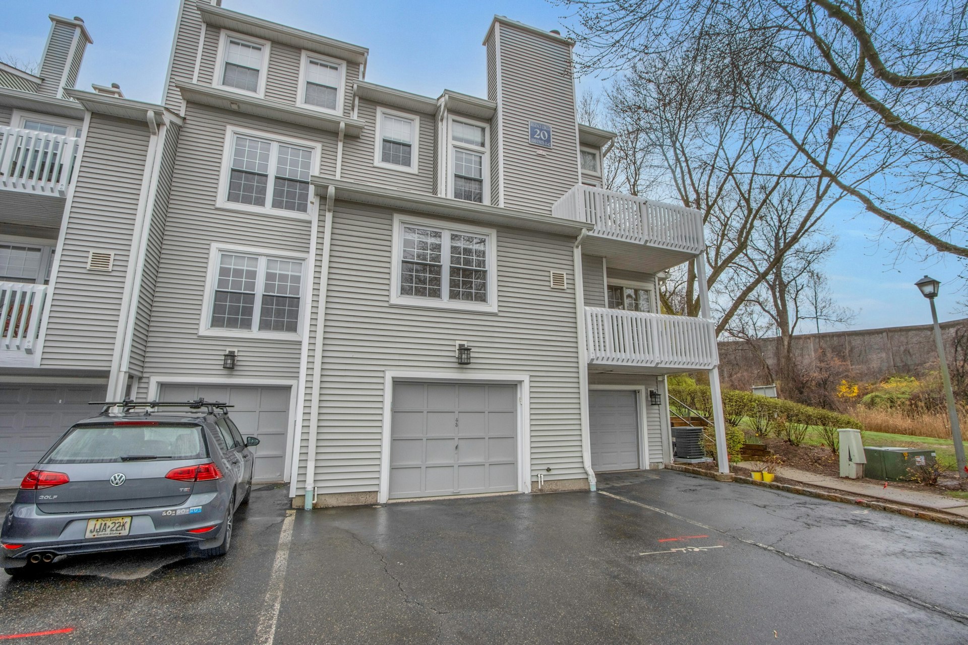 43 Regency