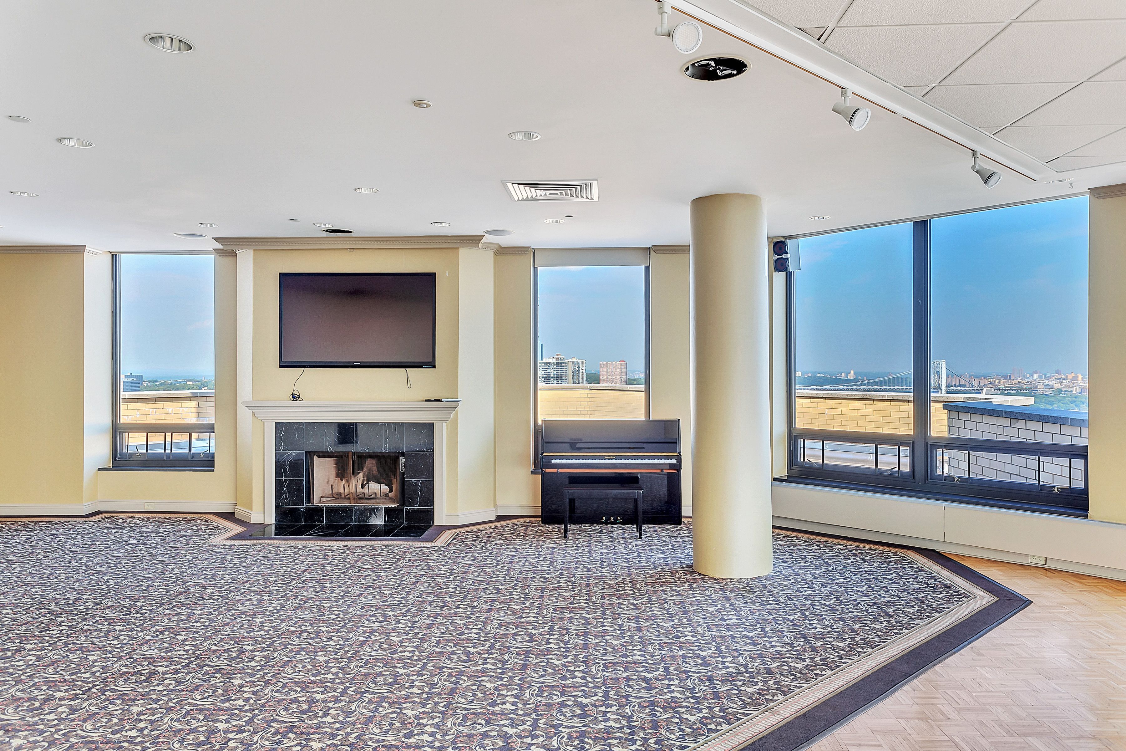 900 Palisade Avenue 11L 