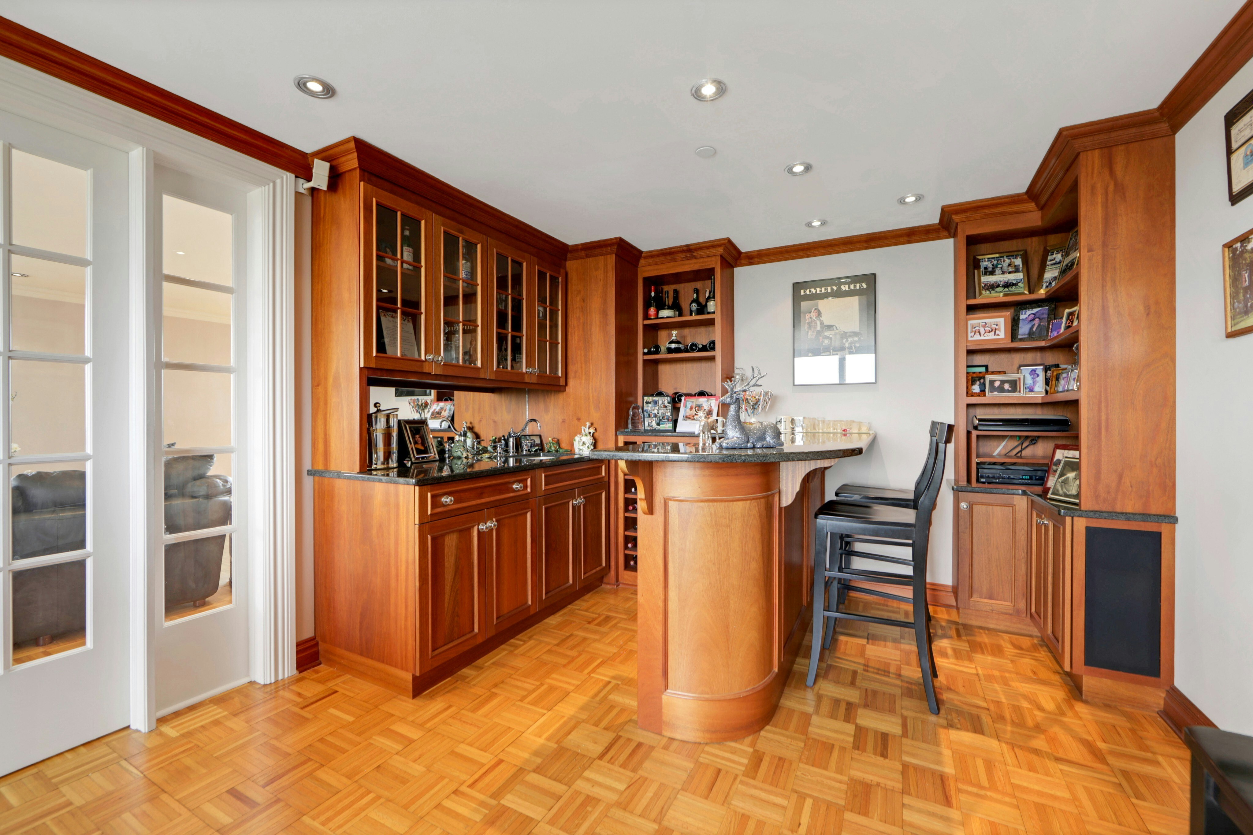 900 Palisade Avenue 11L 