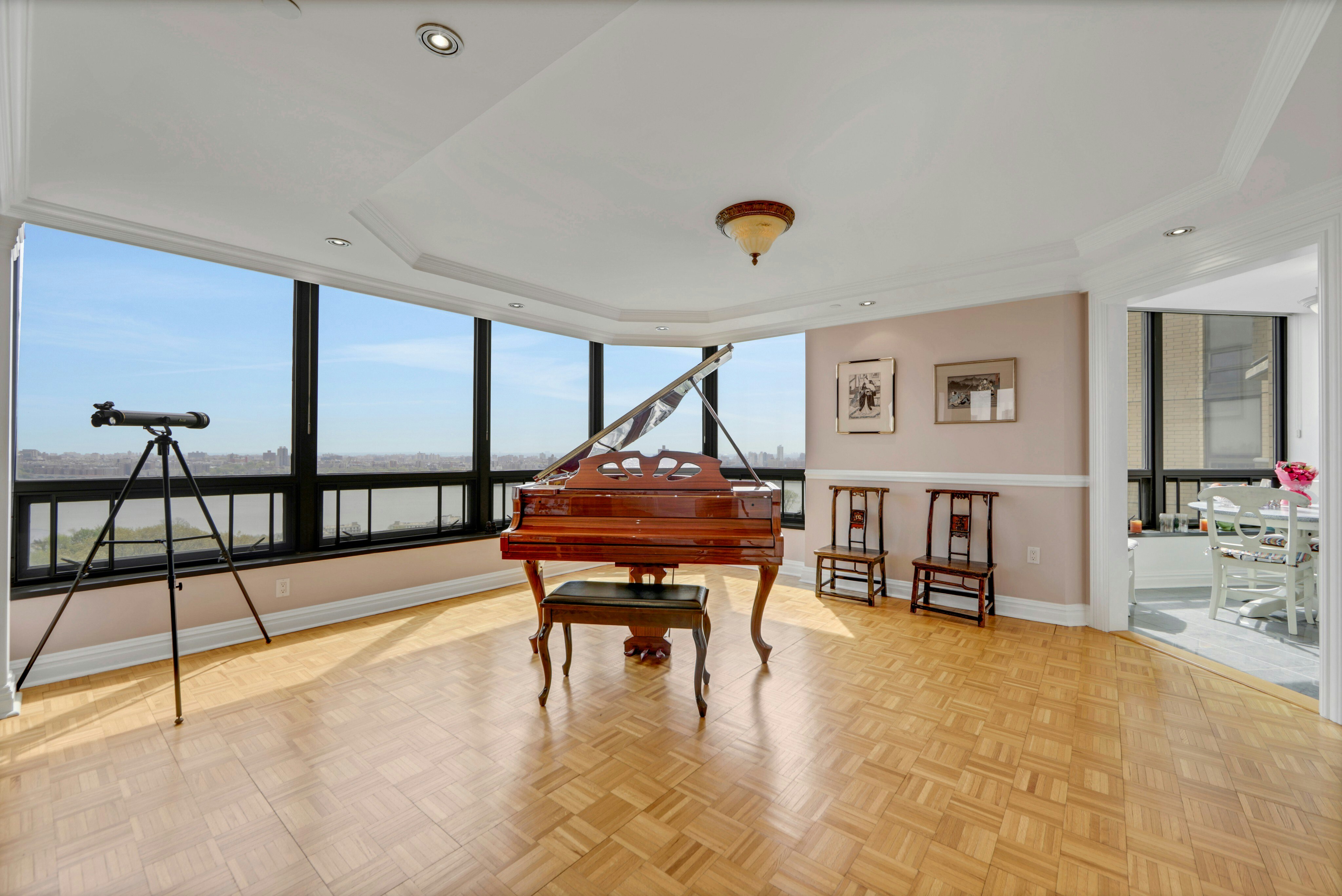 900 Palisade Avenue 11L 