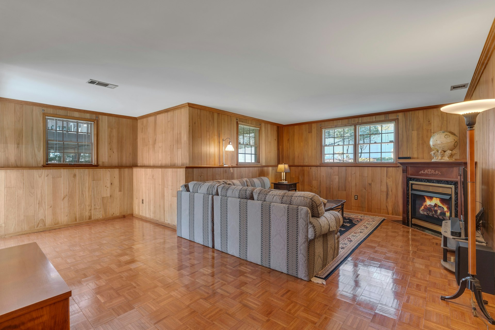 573 Dorchester Drive 