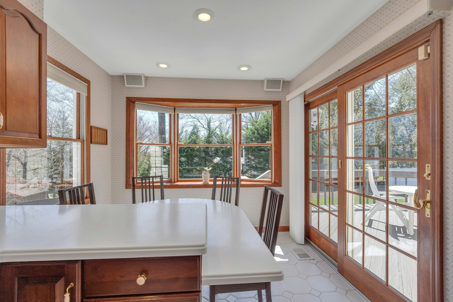 573 Dorchester Drive 