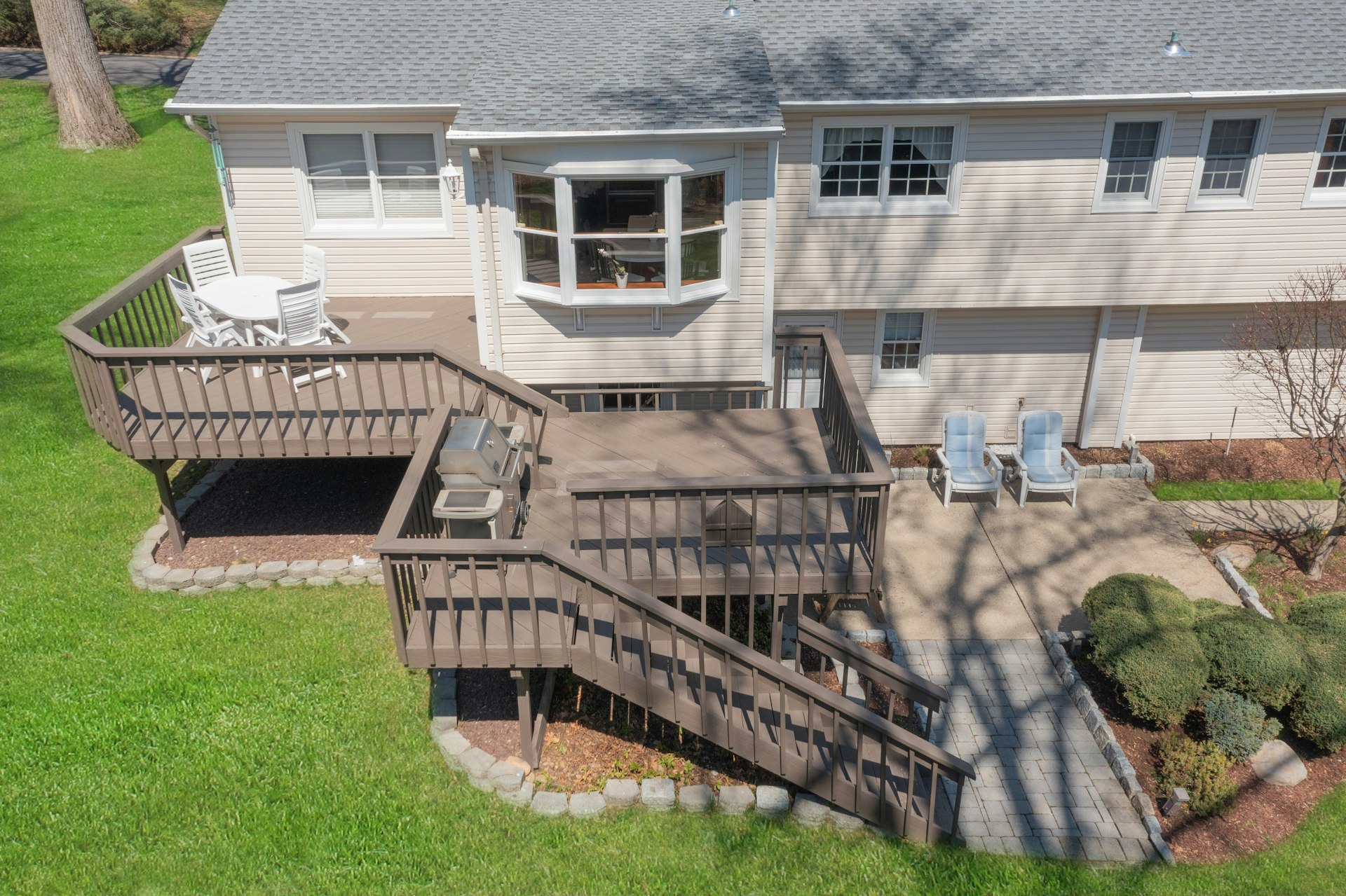 573 Dorchester Drive 