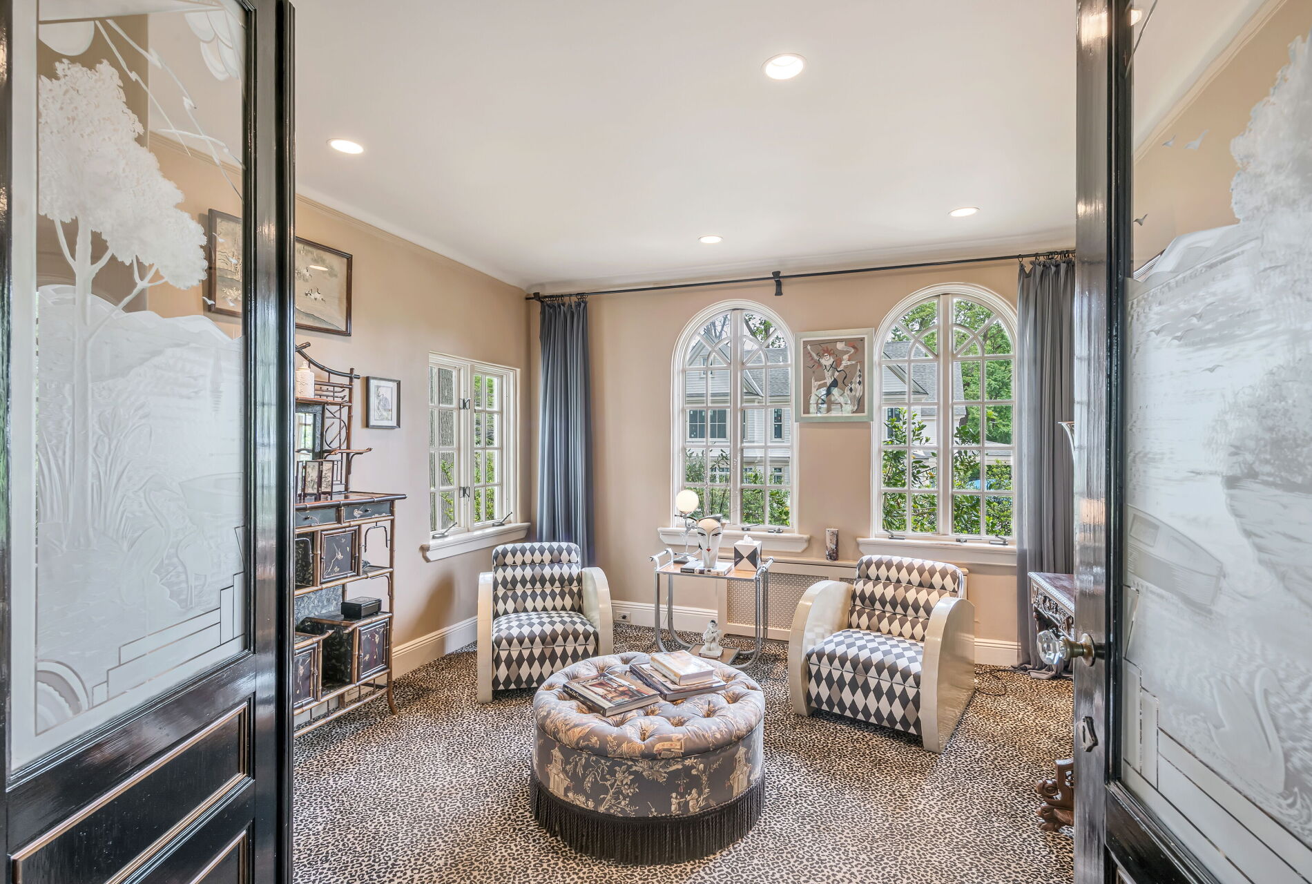 151 Woodland