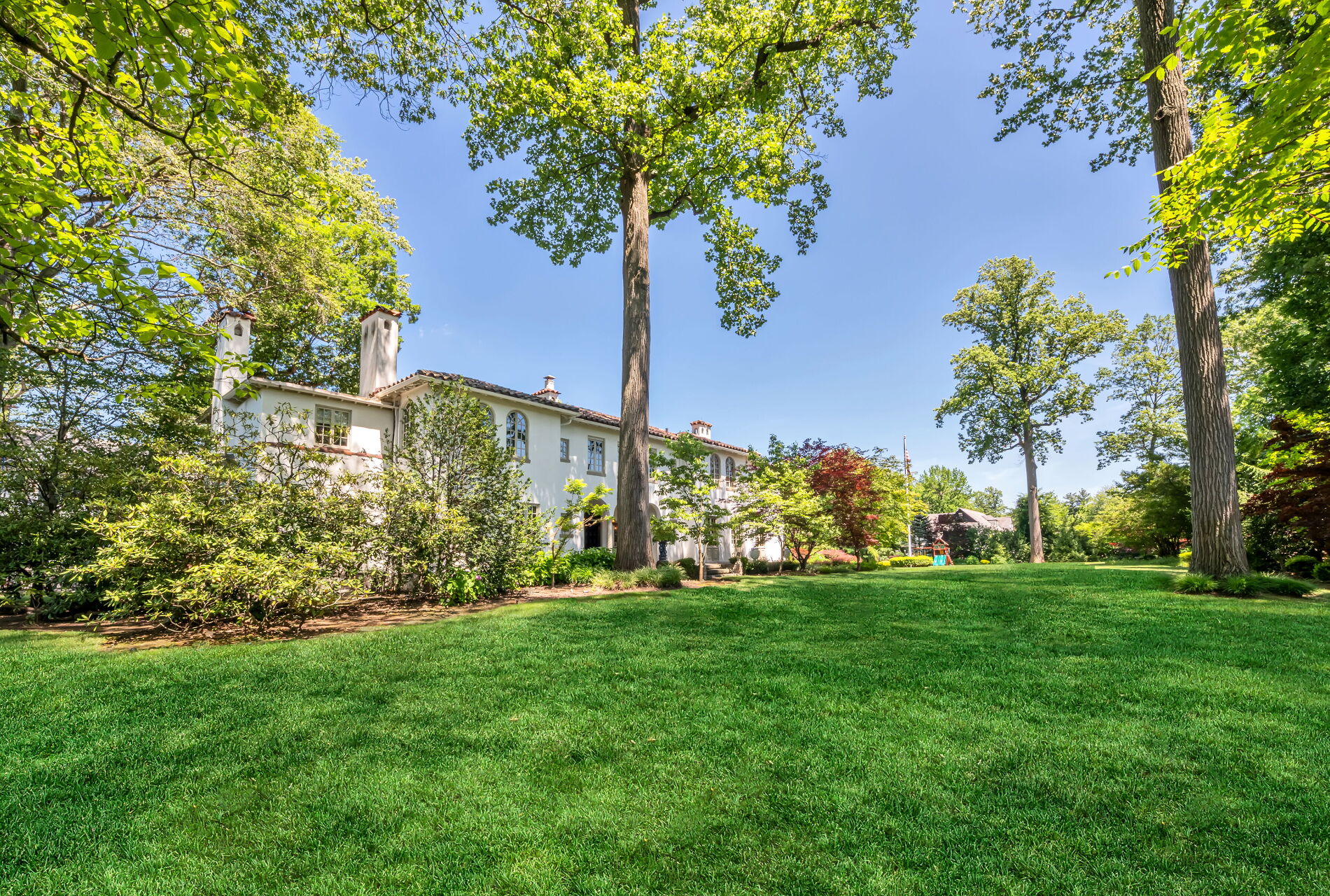 151 Woodland