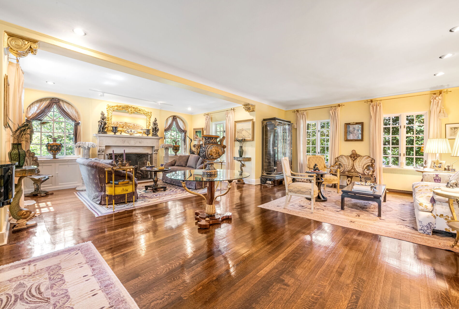 151 Woodland