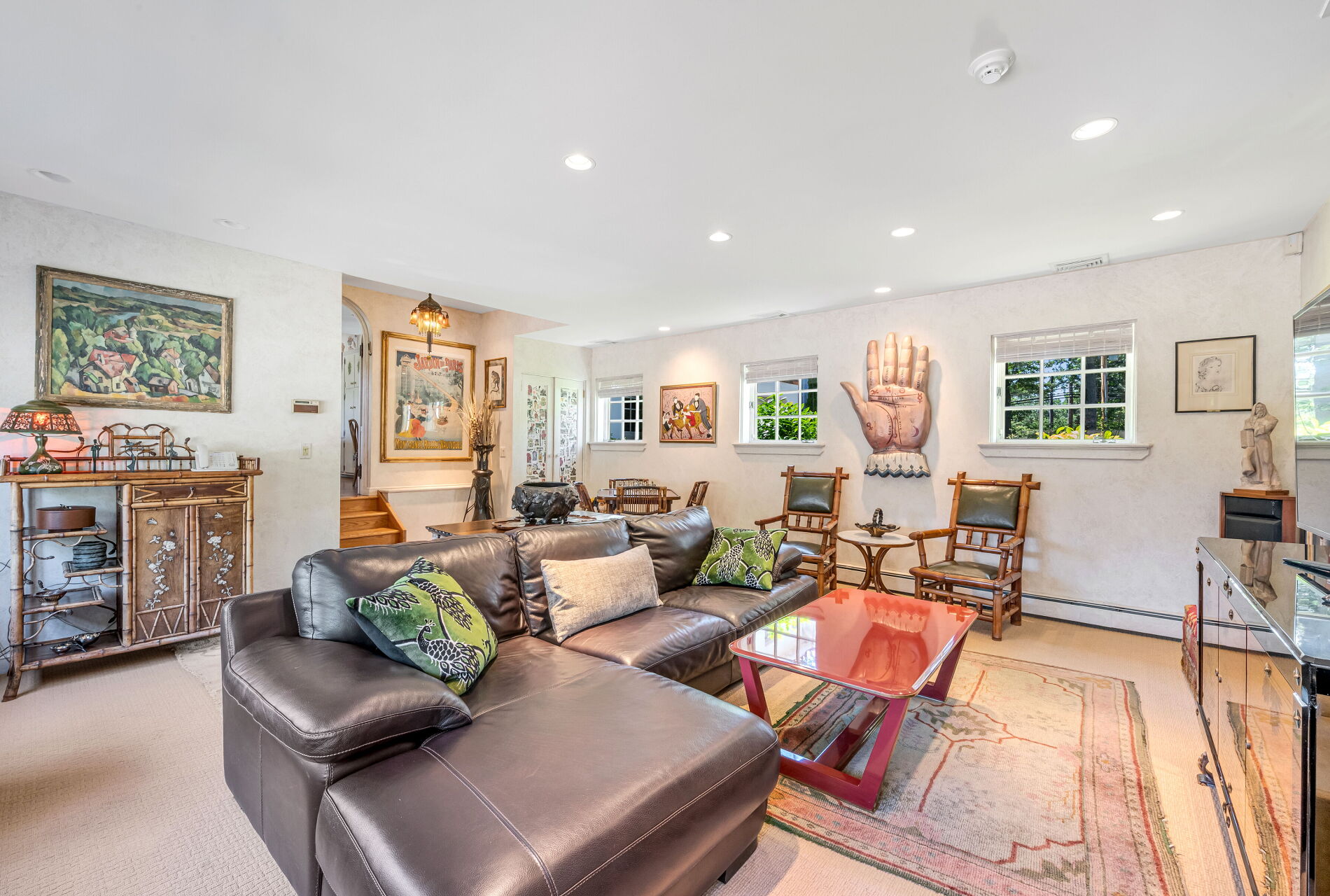 151 Woodland