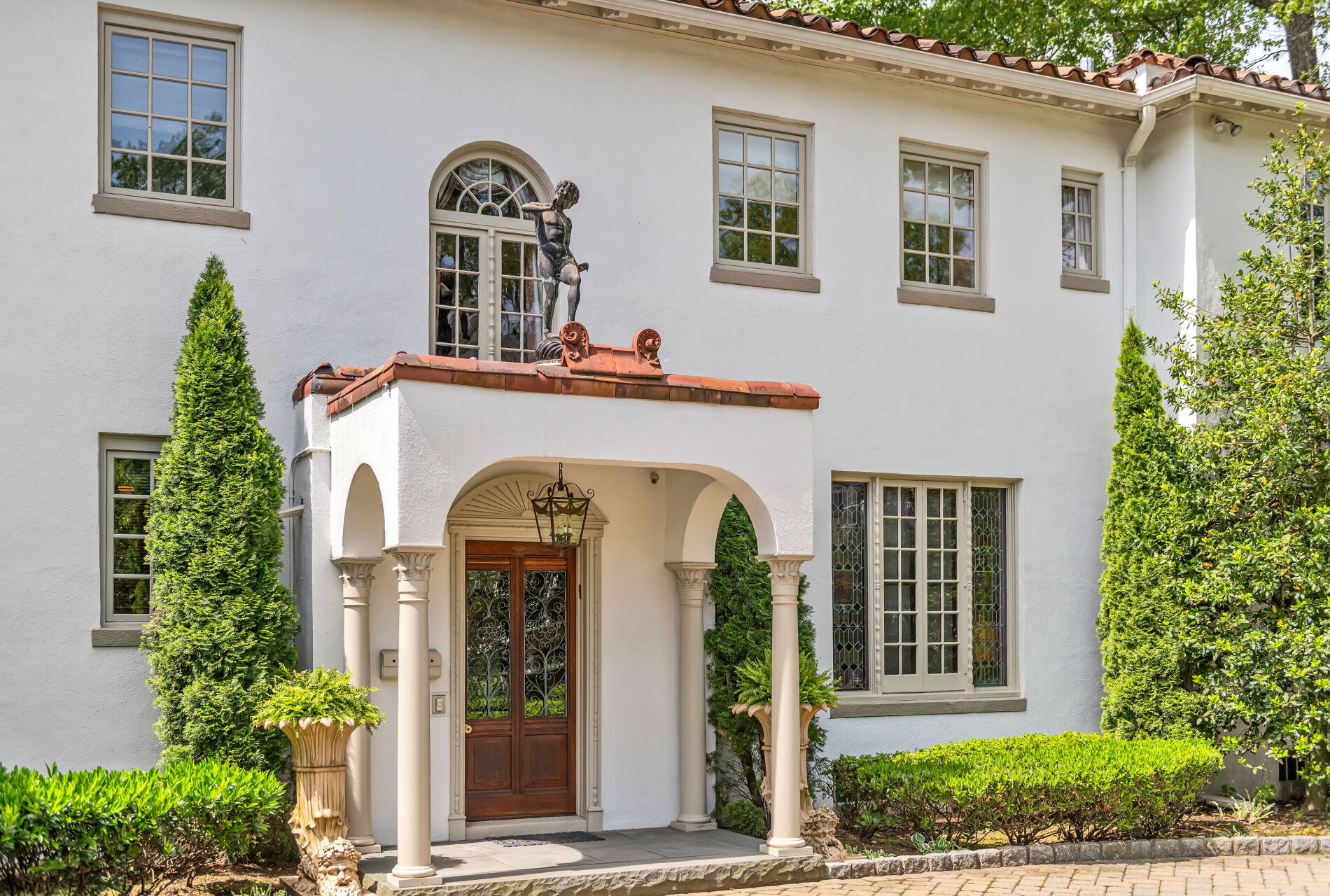 151 Woodland