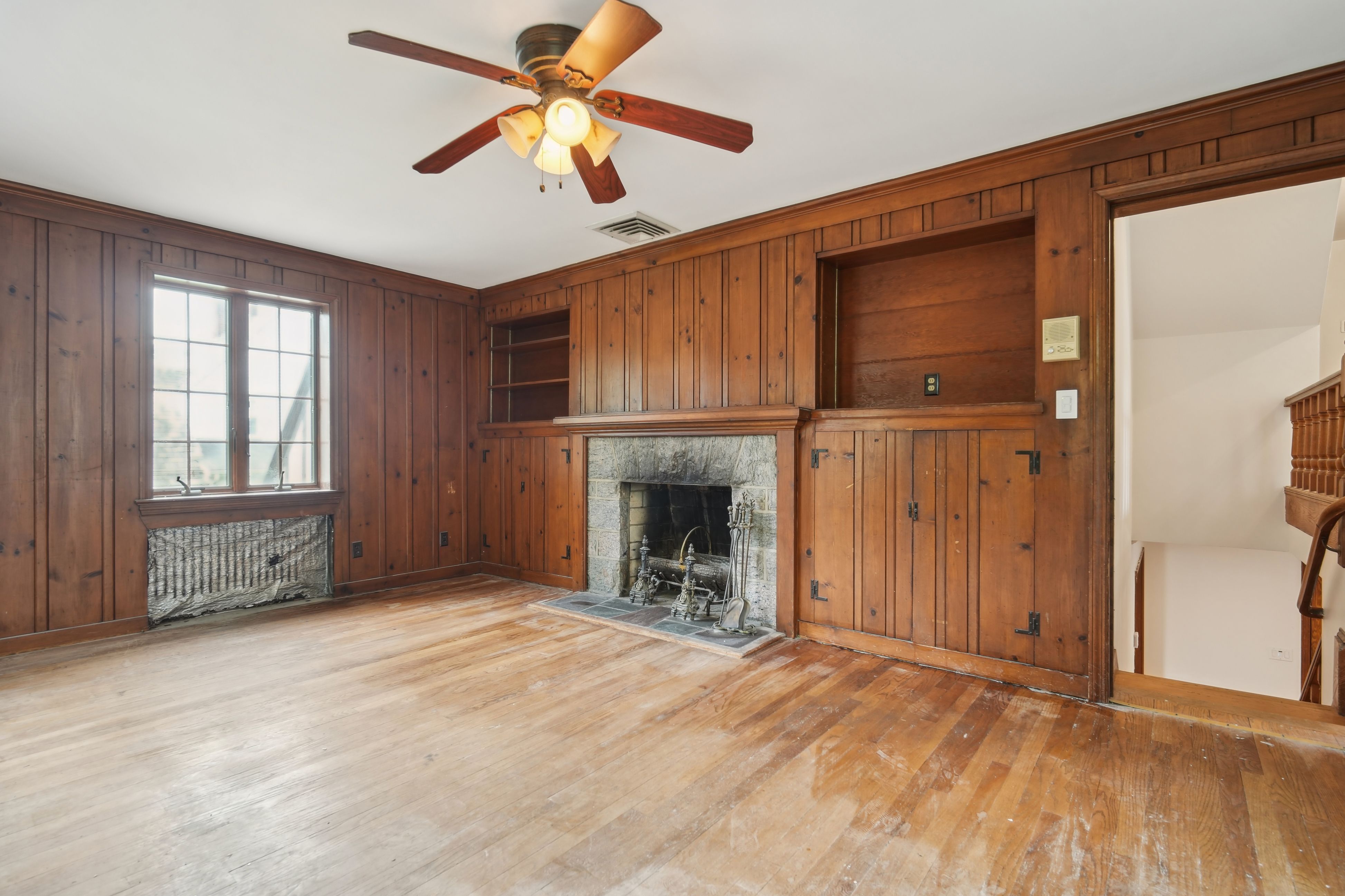 380 Maple Hill 